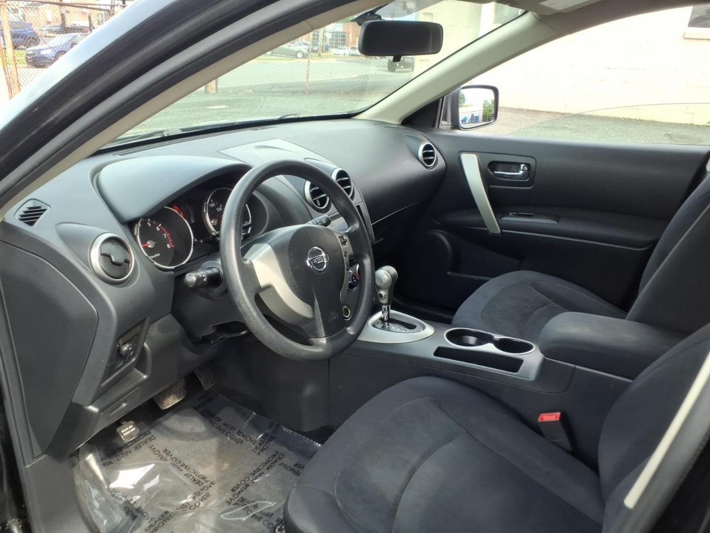 2010 Black Nissan Rogue (JN8AS5MV0AW) with an 2.5L 4 Cylinder Sequential-Port F.I. engine, ATAWD transmission, located at 50 Eastern Blvd., Essex, MD, 21221, (410) 686-3444, 39.304367, -76.484947 - Photo#7