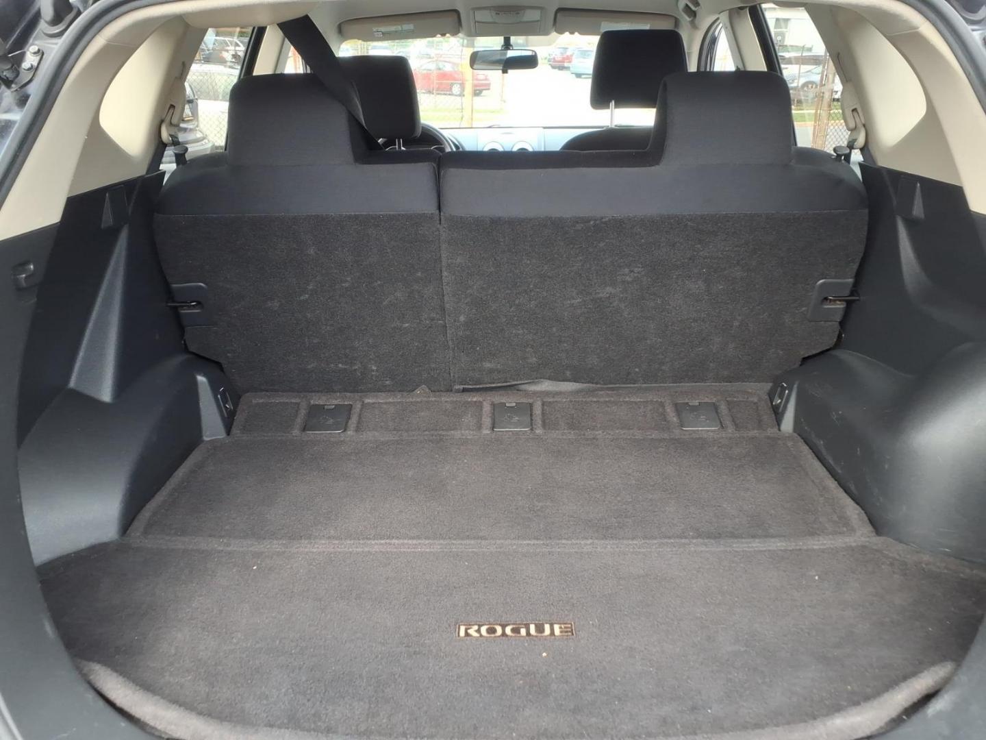2010 Black Nissan Rogue (JN8AS5MV0AW) with an 2.5L 4 Cylinder Sequential-Port F.I. engine, ATAWD transmission, located at 50 Eastern Blvd., Essex, MD, 21221, (410) 686-3444, 39.304367, -76.484947 - Photo#12