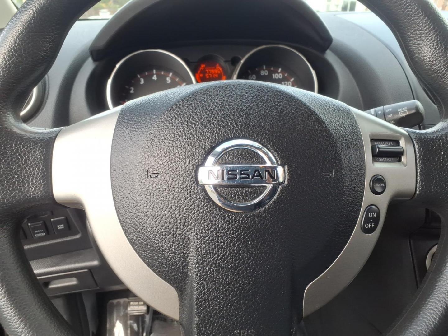 2010 Black Nissan Rogue (JN8AS5MV0AW) with an 2.5L 4 Cylinder Sequential-Port F.I. engine, ATAWD transmission, located at 50 Eastern Blvd., Essex, MD, 21221, (410) 686-3444, 39.304367, -76.484947 - Photo#18
