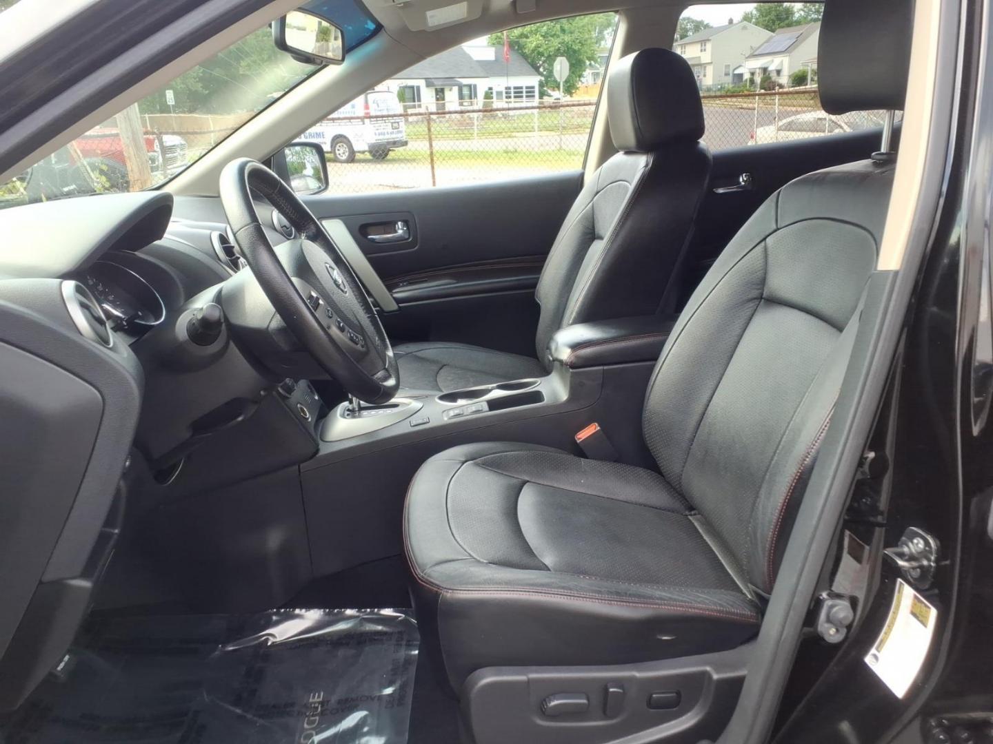 2013 Black Nissan Rogue (JN8AS5MT8DW) with an 2.5L 4 Cylinder Sequential-Port F.I. engine, Automatic transmission, located at 50 Eastern Blvd., Essex, MD, 21221, (410) 686-3444, 39.304367, -76.484947 - Photo#7