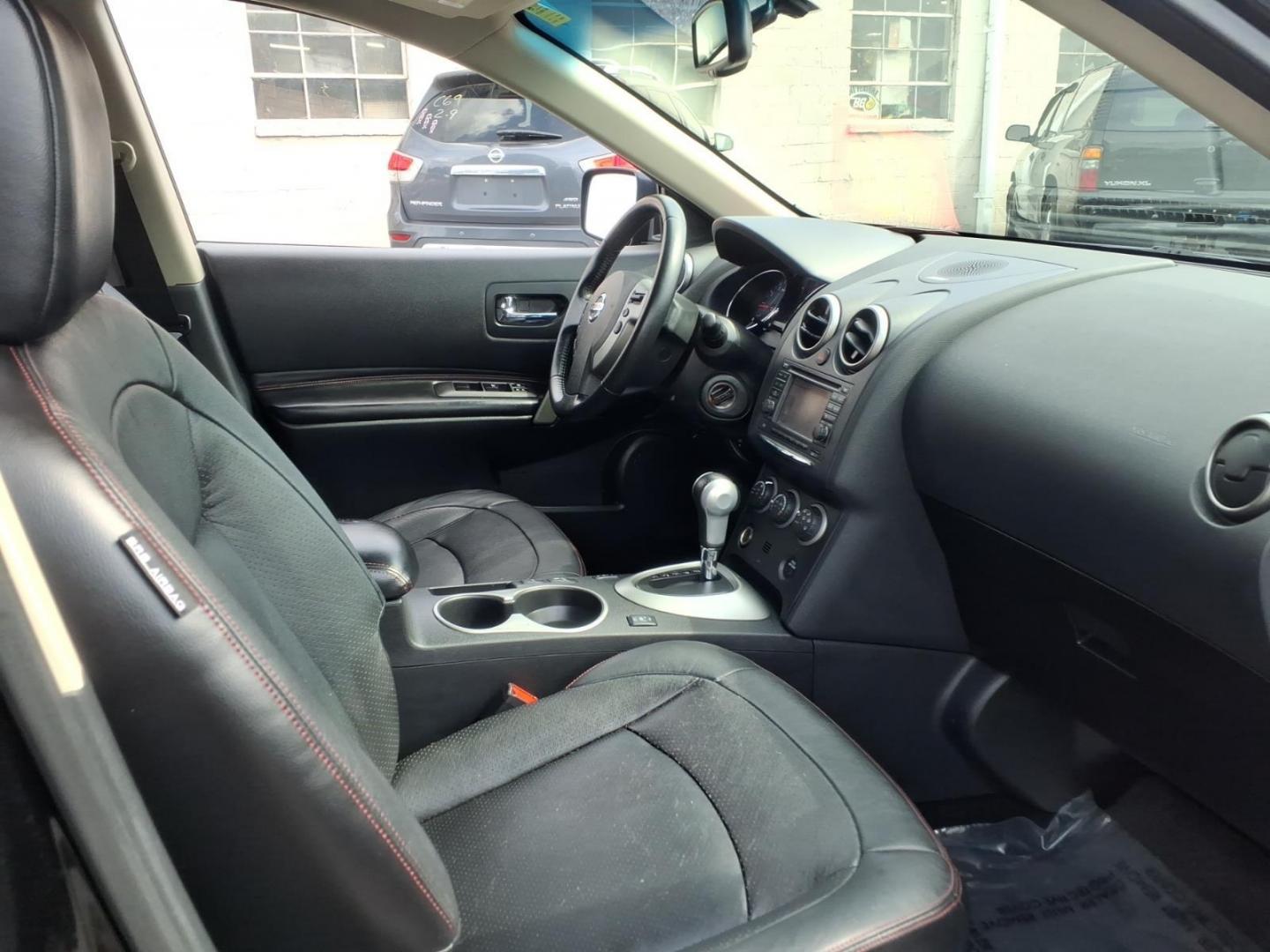 2013 Black Nissan Rogue (JN8AS5MT8DW) with an 2.5L 4 Cylinder Sequential-Port F.I. engine, Automatic transmission, located at 50 Eastern Blvd., Essex, MD, 21221, (410) 686-3444, 39.304367, -76.484947 - Photo#15