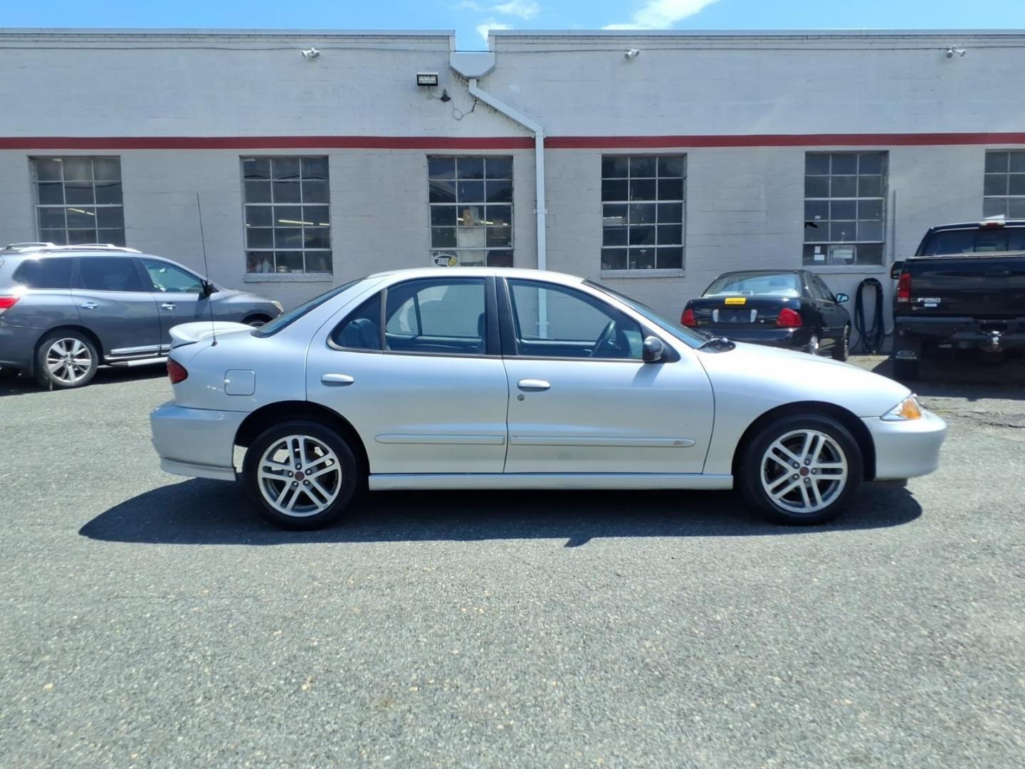 2002 Silver Chevrolet Cavalier Base (1G1JC524527) with an 2.2L 4 Cylinder Fuel Injected engine, Automatic transmission, located at 50 Eastern Blvd., Essex, MD, 21221, (410) 686-3444, 39.304367, -76.484947- Photo#5