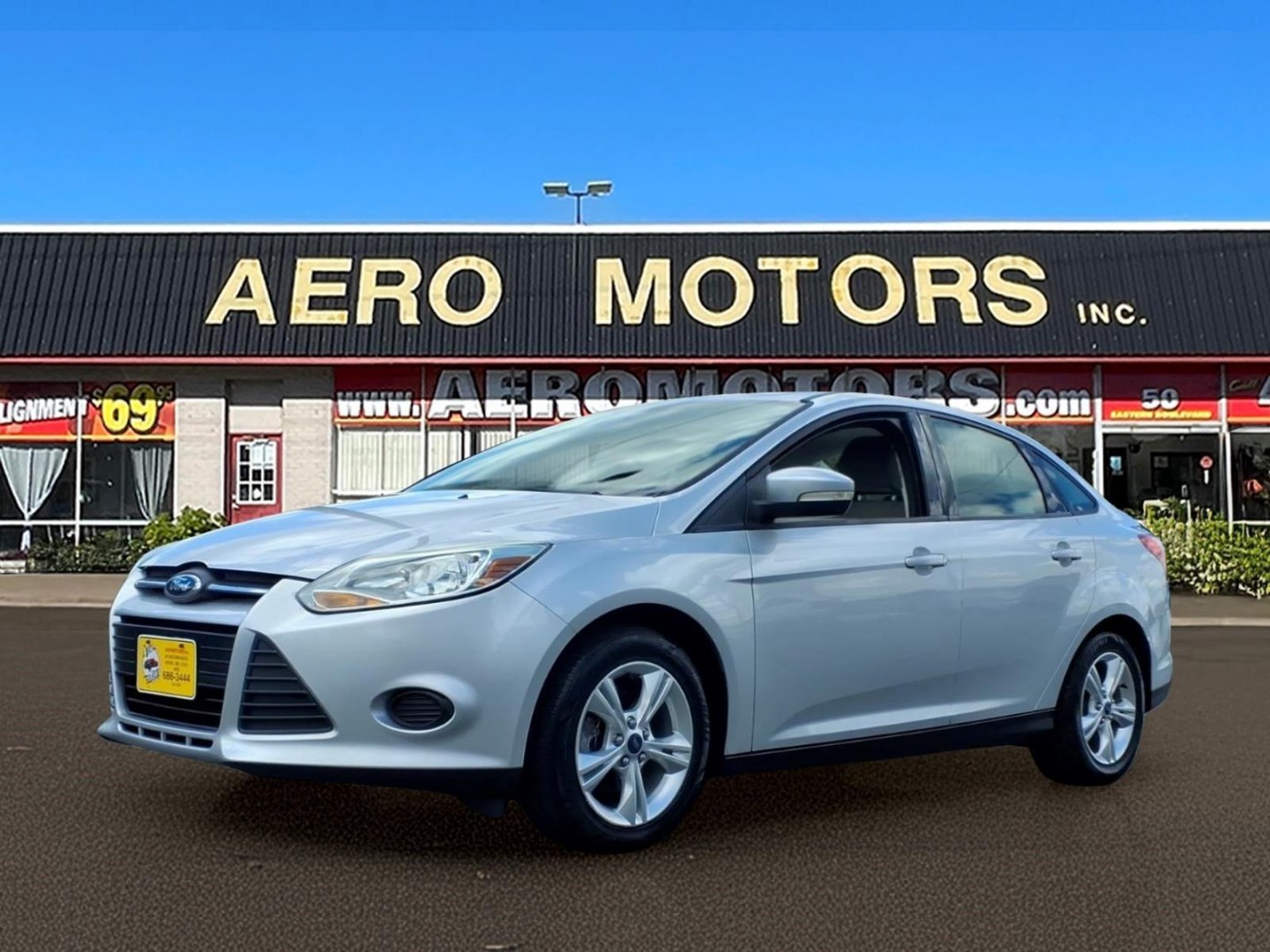 2013 Silver Ford Focus SE (1FADP3F28DL) with an 2.0L 4 Cylinder Fuel Injected engine, Automatic transmission, located at 50 Eastern Blvd., Essex, MD, 21221, (410) 686-3444, 39.304367, -76.484947- Photo#0