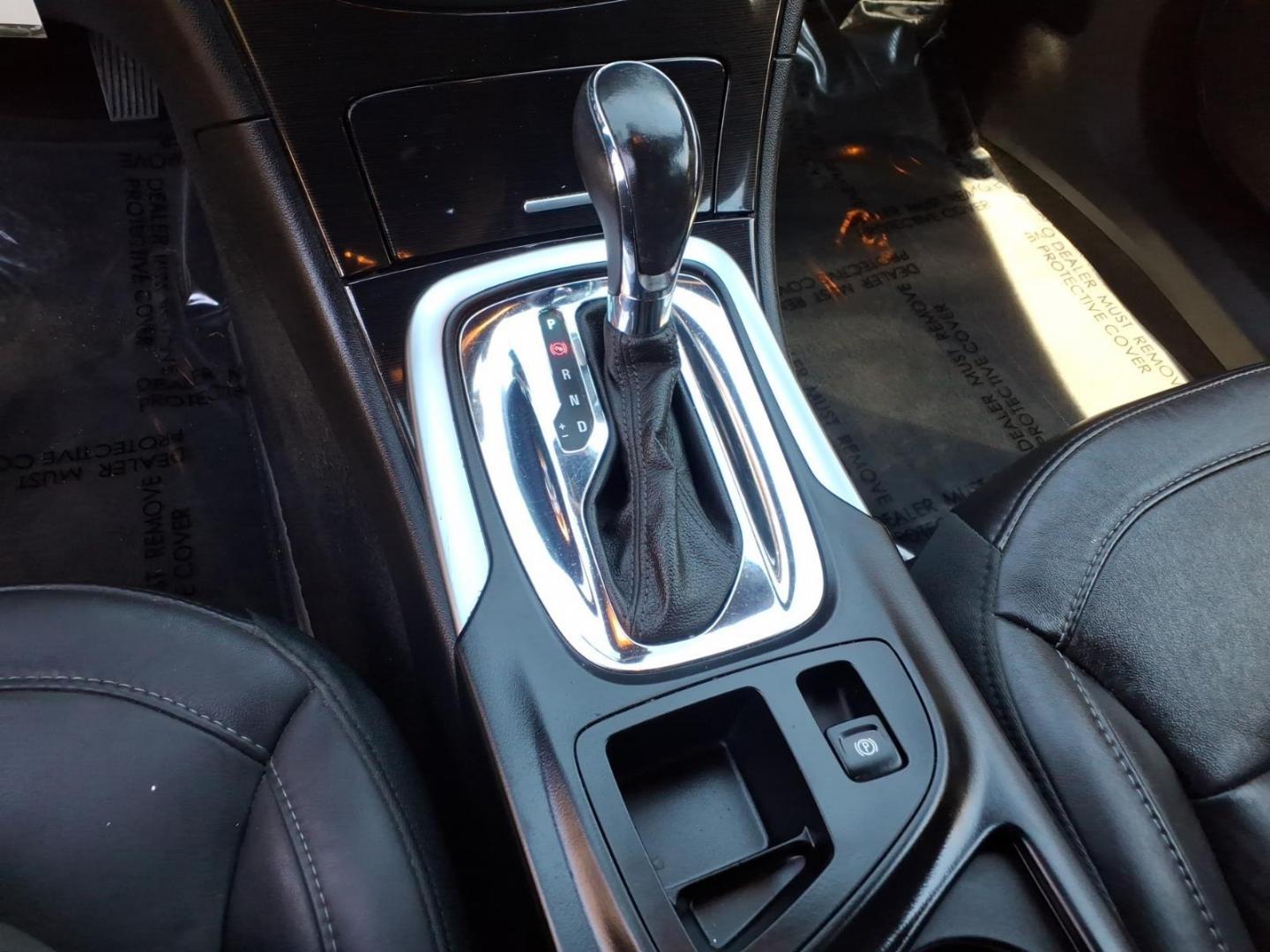 2015 Black Buick Regal Base (2G4GK5EX6F9) with an 2.0L 4 Cylinder Turbocharged engine, Automatic transmission, located at 50 Eastern Blvd., Essex, MD, 21221, (410) 686-3444, 39.304367, -76.484947- Photo#18