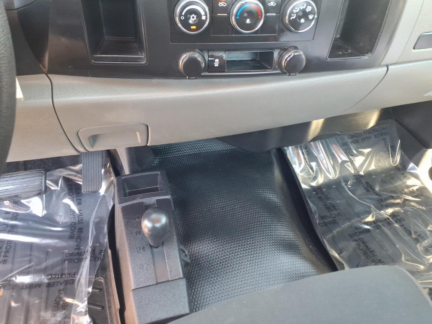 2011 Red Chevrolet Silverado 1500 LS (1GCNKPE04BZ) with an 5.3L 8 Cylinder Sequential-Port F.I. engine, Automatic transmission, located at 50 Eastern Blvd., Essex, MD, 21221, (410) 686-3444, 39.304367, -76.484947- Photo#11
