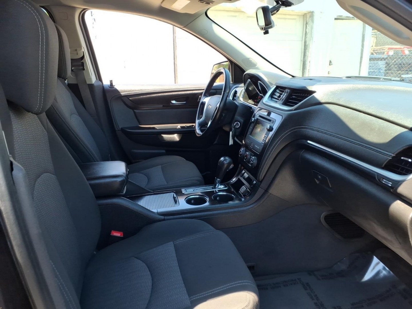 2015 Purple Chevrolet Traverse LT (1GNKVGKD2FJ) with an 3.6L 6 Cylinder Fuel Injected engine, V6 transmission, located at 50 Eastern Blvd., Essex, MD, 21221, (410) 686-3444, 39.304367, -76.484947- Photo#15