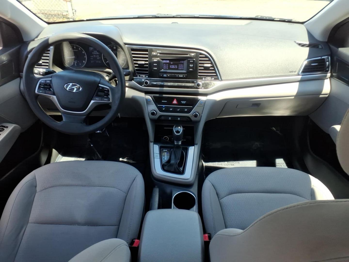 2018 Black Hyundai ELANTRA SE (5NPD74LF8JH) with an 2.0L 4 Cylinder Sequential-Port F.I. engine, Automatic transmission, located at 50 Eastern Blvd., Essex, MD, 21221, (410) 686-3444, 39.304367, -76.484947 - Photo#11