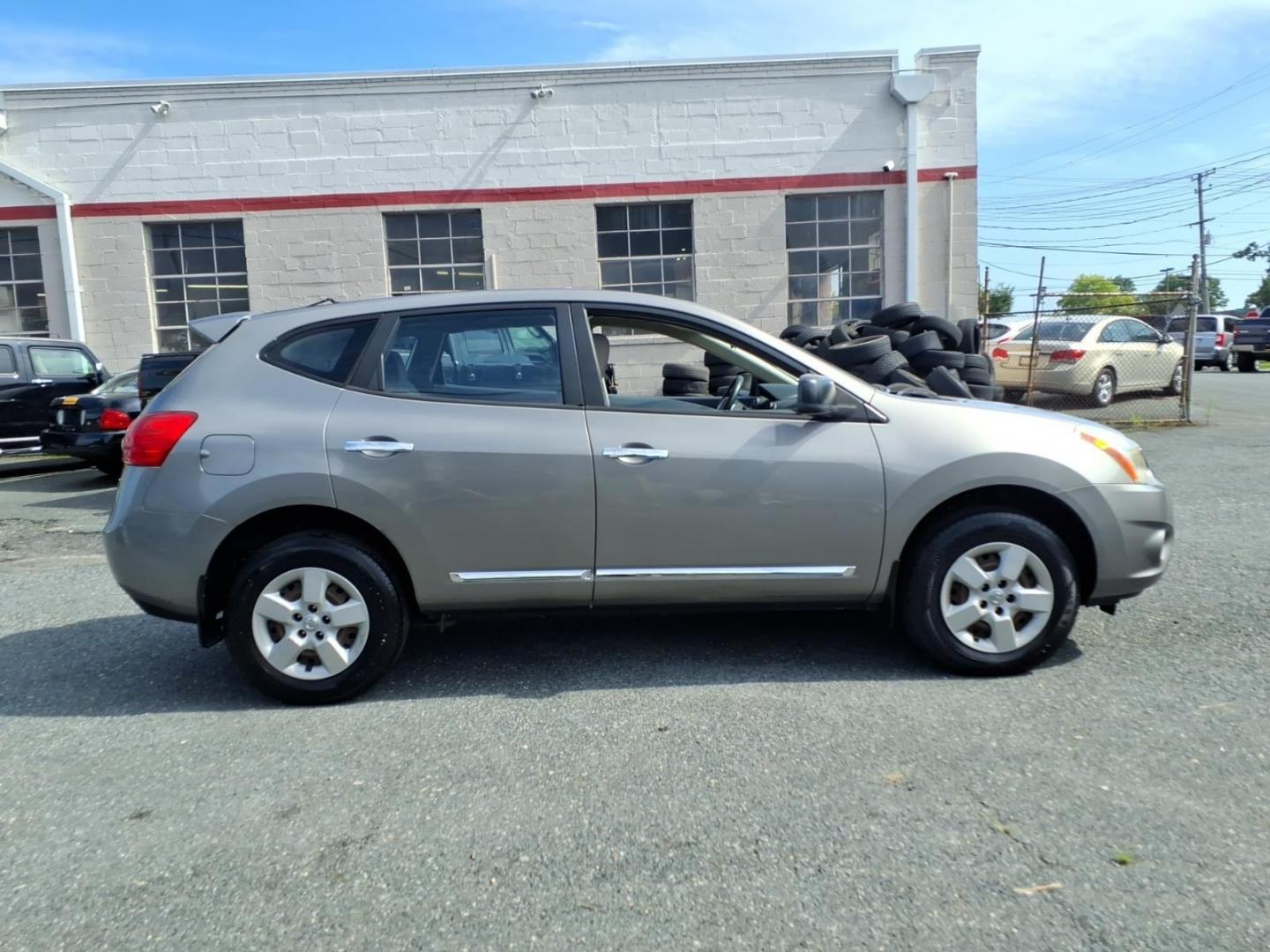 2013 Brilliant Silver Nissan Rogue S (JN8AS5MT7DW) with an 2.5L 2.5L I4 170hp 175ft. lbs. Sequential-Port F.I. engine, CVT transmission, located at 50 Eastern Blvd., Essex, MD, 21221, (410) 686-3444, 39.304367, -76.484947- Photo#3