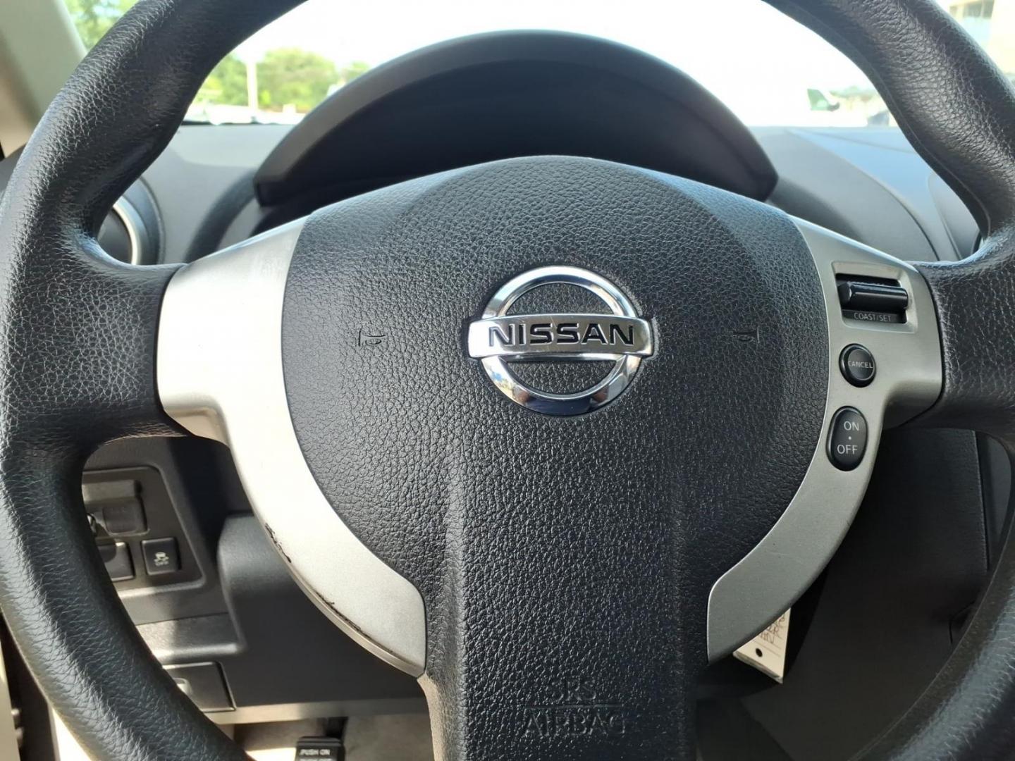 2013 Brilliant Silver Nissan Rogue S (JN8AS5MT7DW) with an 2.5L 2.5L I4 170hp 175ft. lbs. Sequential-Port F.I. engine, CVT transmission, located at 50 Eastern Blvd., Essex, MD, 21221, (410) 686-3444, 39.304367, -76.484947- Photo#18
