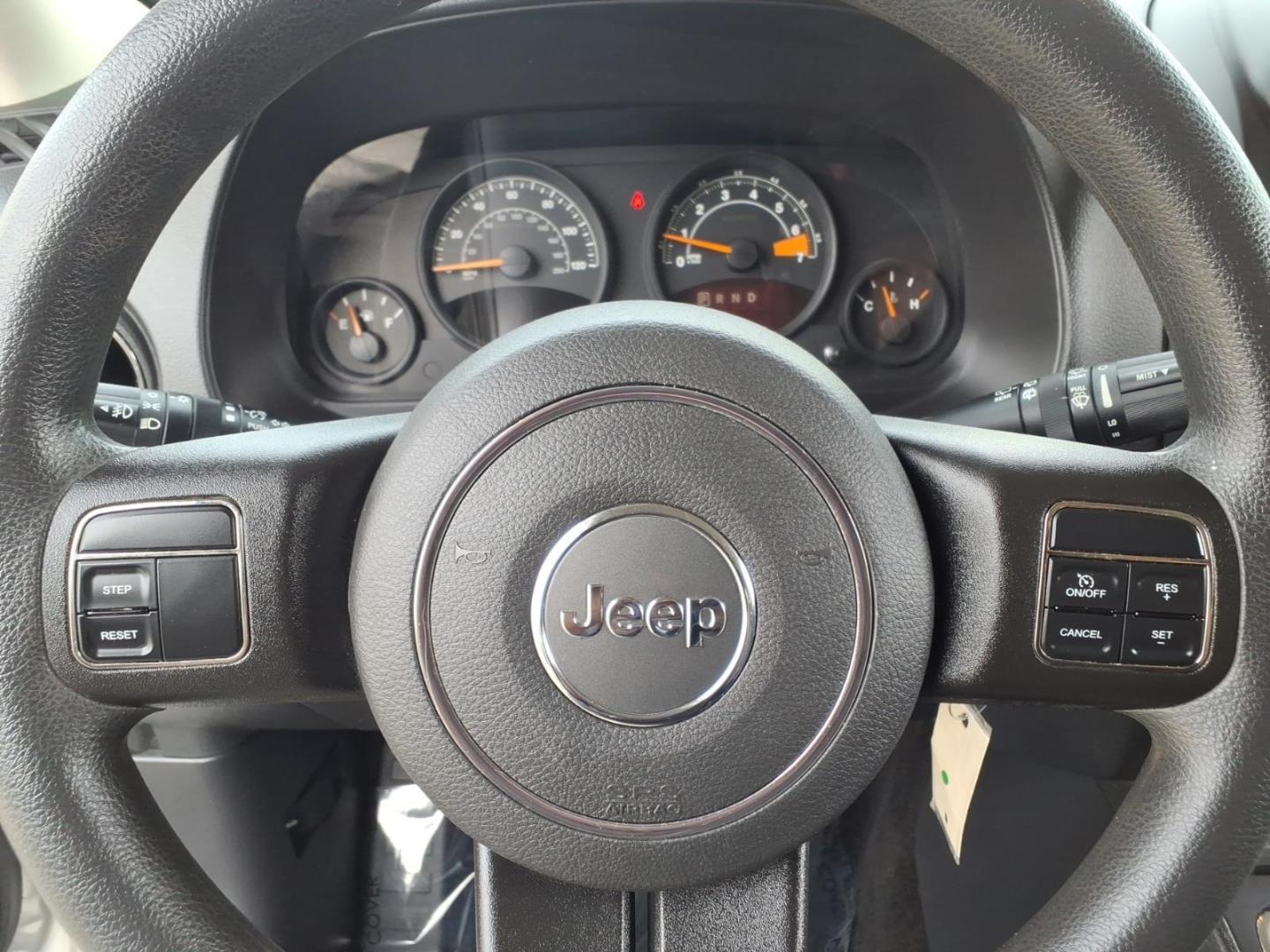 2014 Billet Silver Metallic Clear Coat Jeep Patriot Sport (1C4NJPBAXED) with an 2.0L 2.0L I4 158hp 141ft. lbs. Sequential-Port F.I. engine, Automatic transmission, located at 50 Eastern Blvd., Essex, MD, 21221, (410) 686-3444, 39.304367, -76.484947- Photo#18