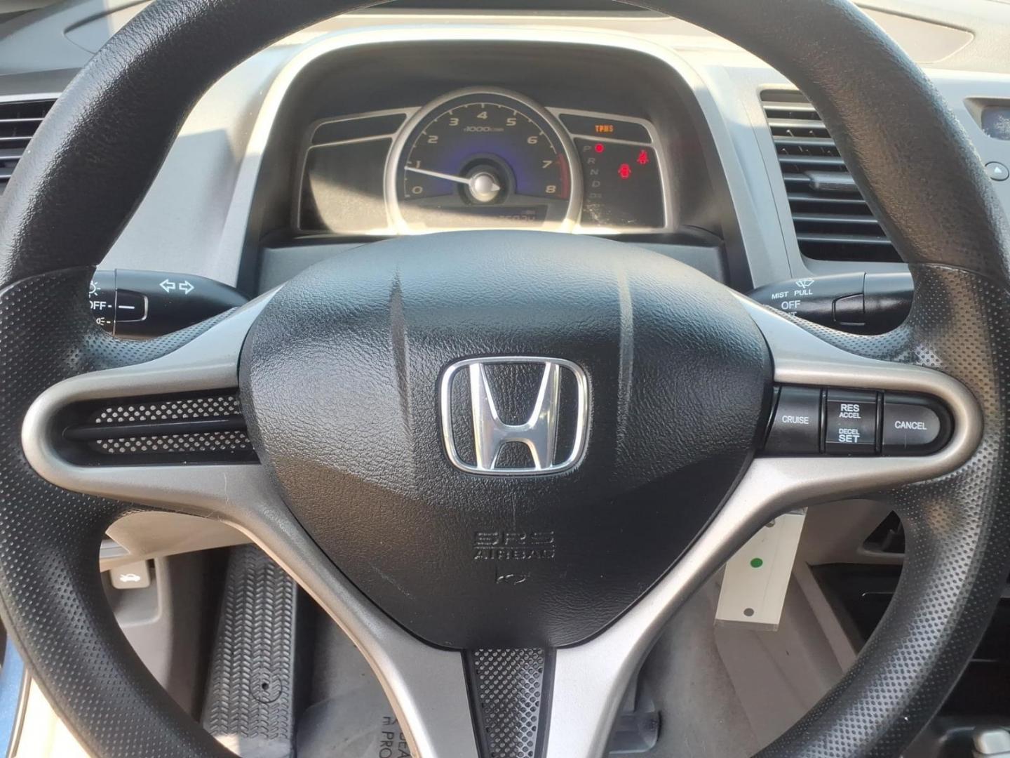 2009 Blue Honda Civic LX (1HGFA16569L) with an 1.8L 4 Cylinder Fuel Injected engine, Automatic transmission, located at 50 Eastern Blvd., Essex, MD, 21221, (410) 686-3444, 39.304367, -76.484947- Photo#19