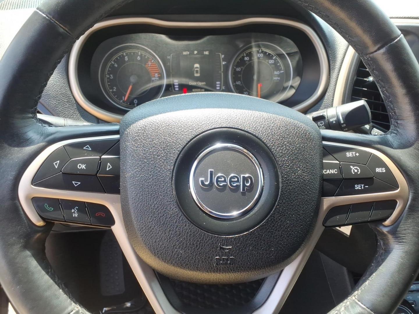 2016 Blue Jeep Cherokee Latitude (1C4PJMCS2GW) with an 3.2L 6 Cylinder Sequential-Port F.I. engine, Automatic transmission, located at 50 Eastern Blvd., Essex, MD, 21221, (410) 686-3444, 39.304367, -76.484947- Photo#19