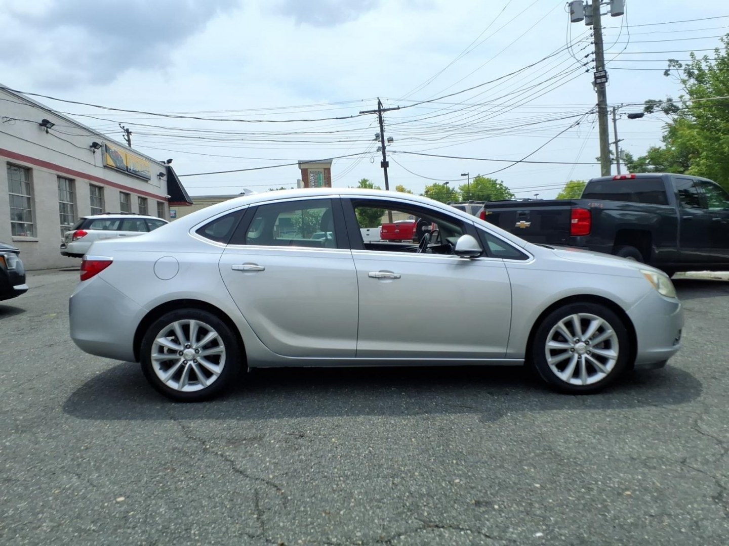 2013 Silver Buick Verano Convenience Group (1G4PR5SK1D4) with an 2.4L 4 Cylinder Fuel Injected engine, Automatic transmission, located at 50 Eastern Blvd., Essex, MD, 21221, (410) 686-3444, 39.304367, -76.484947- Photo#4