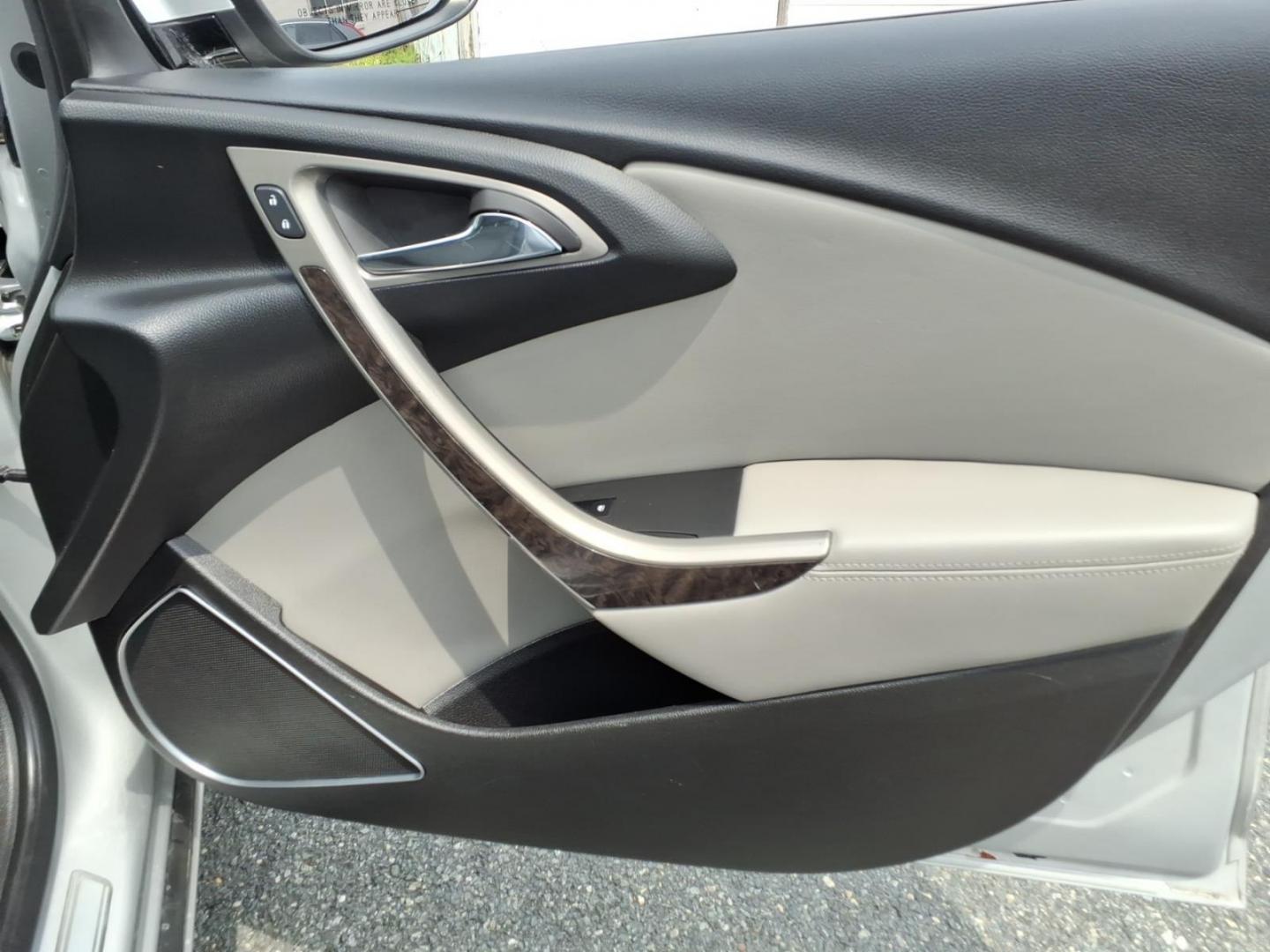 2013 Silver Buick Verano Convenience Group (1G4PR5SK1D4) with an 2.4L 4 Cylinder Fuel Injected engine, Automatic transmission, located at 50 Eastern Blvd., Essex, MD, 21221, (410) 686-3444, 39.304367, -76.484947- Photo#12