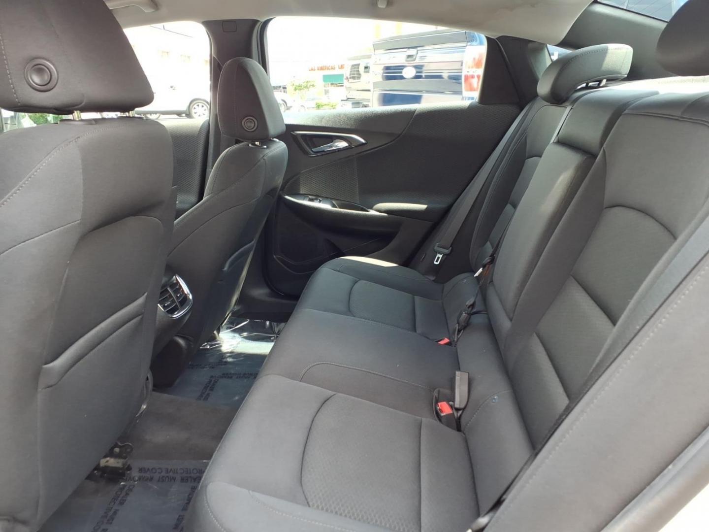 2016 Silver Chevrolet Malibu LT (1G1ZE5ST0GF) with an 1.5L 4 Cylinder Turbocharged engine, 6-Speed Shiftable Automatic transmission, located at 50 Eastern Blvd., Essex, MD, 21221, (410) 686-3444, 39.304367, -76.484947- Photo#11