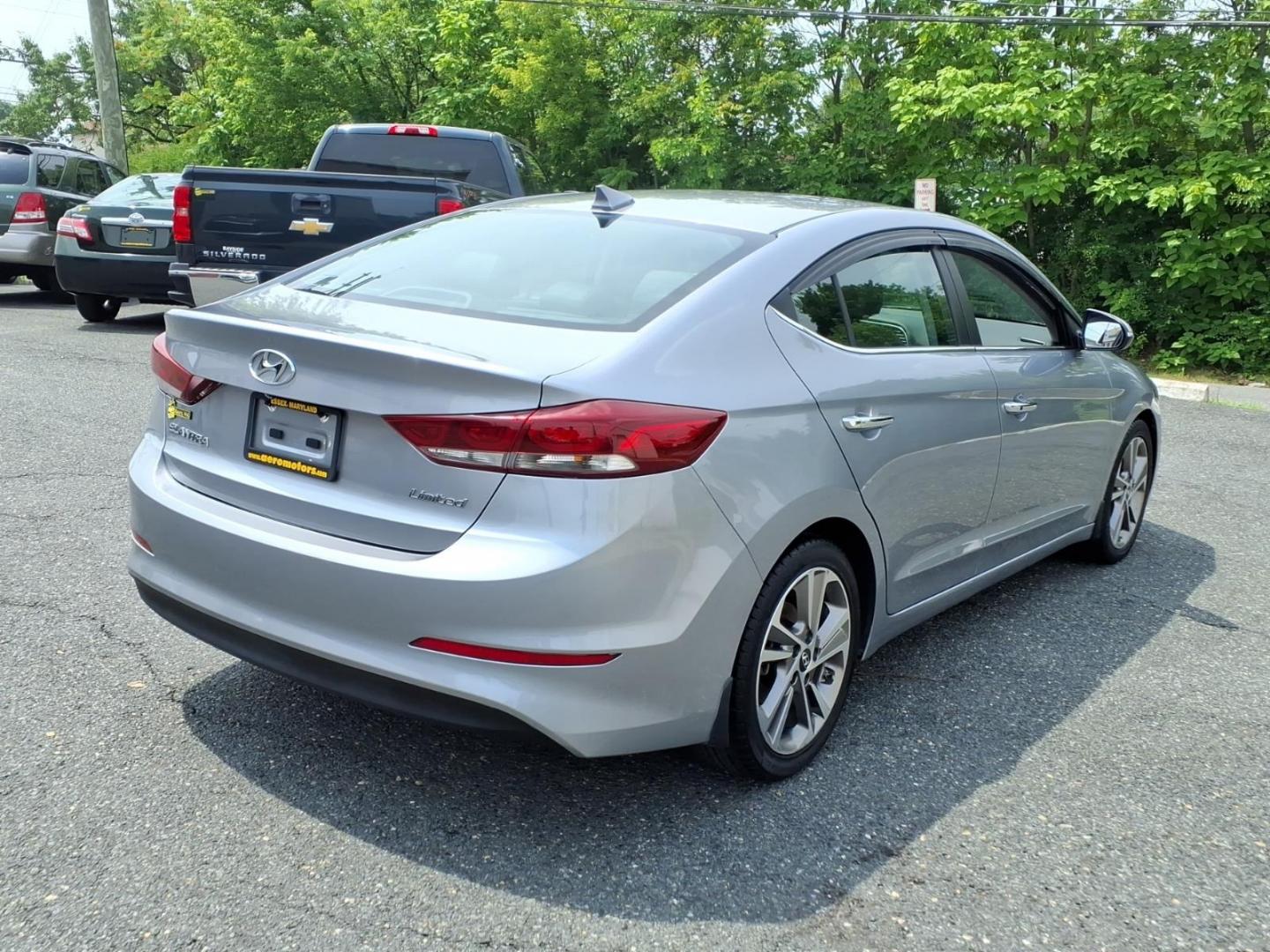 2017 Gray Hyundai ELANTRA Limited (5NPD84LF7HH) with an 2.0L 4 Cylinder Sequential-Port F.I. engine, Automatic transmission, located at 50 Eastern Blvd., Essex, MD, 21221, (410) 686-3444, 39.304367, -76.484947- Photo#4