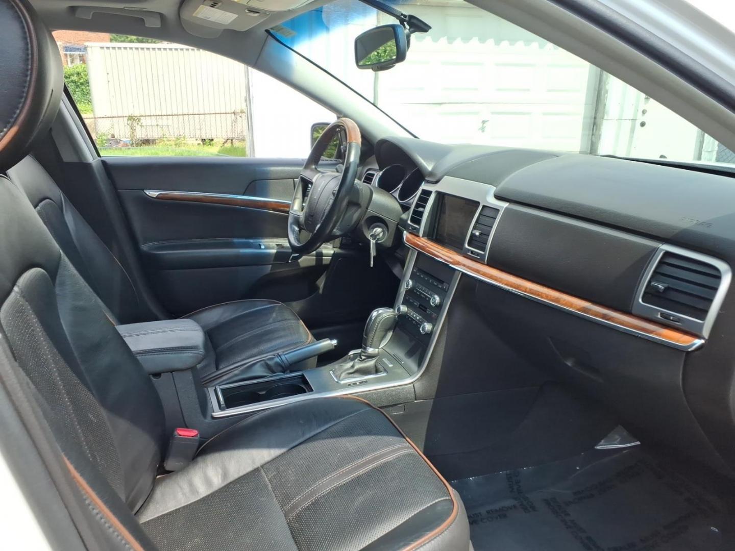 2011 White Lincoln MKZ Base (3LNHL2JC8BR) with an 3.5L 6 Cylinder Sequential-Port F.I. engine, Automatic transmission, located at 50 Eastern Blvd., Essex, MD, 21221, (410) 686-3444, 39.304367, -76.484947- Photo#14