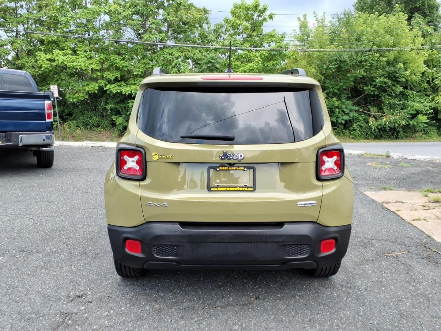 2015 Commando Jeep Renegade Latitude (ZACCJBBT7FP) with an 2.4L 4 Cylinder Fuel Injected engine, Automatic transmission, located at 50 Eastern Blvd., Essex, MD, 21221, (410) 686-3444, 39.304367, -76.484947- Photo#3