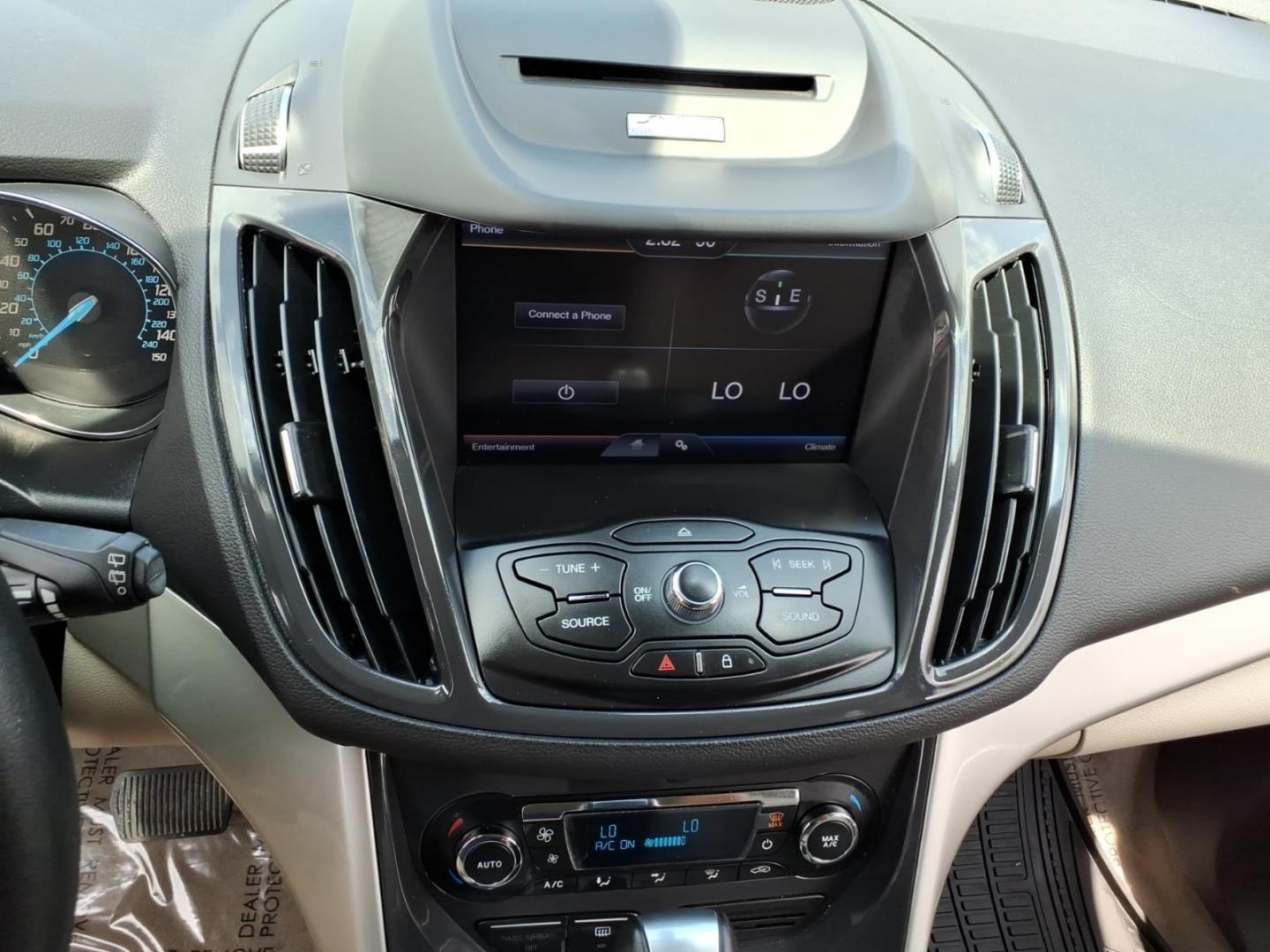 2013 Silver Ford Escape SEL (1FMCU0HX3DU) with an 1.6L 4 Cylinder Turbocharged engine, Automatic transmission, located at 50 Eastern Blvd., Essex, MD, 21221, (410) 686-3444, 39.304367, -76.484947- Photo#15