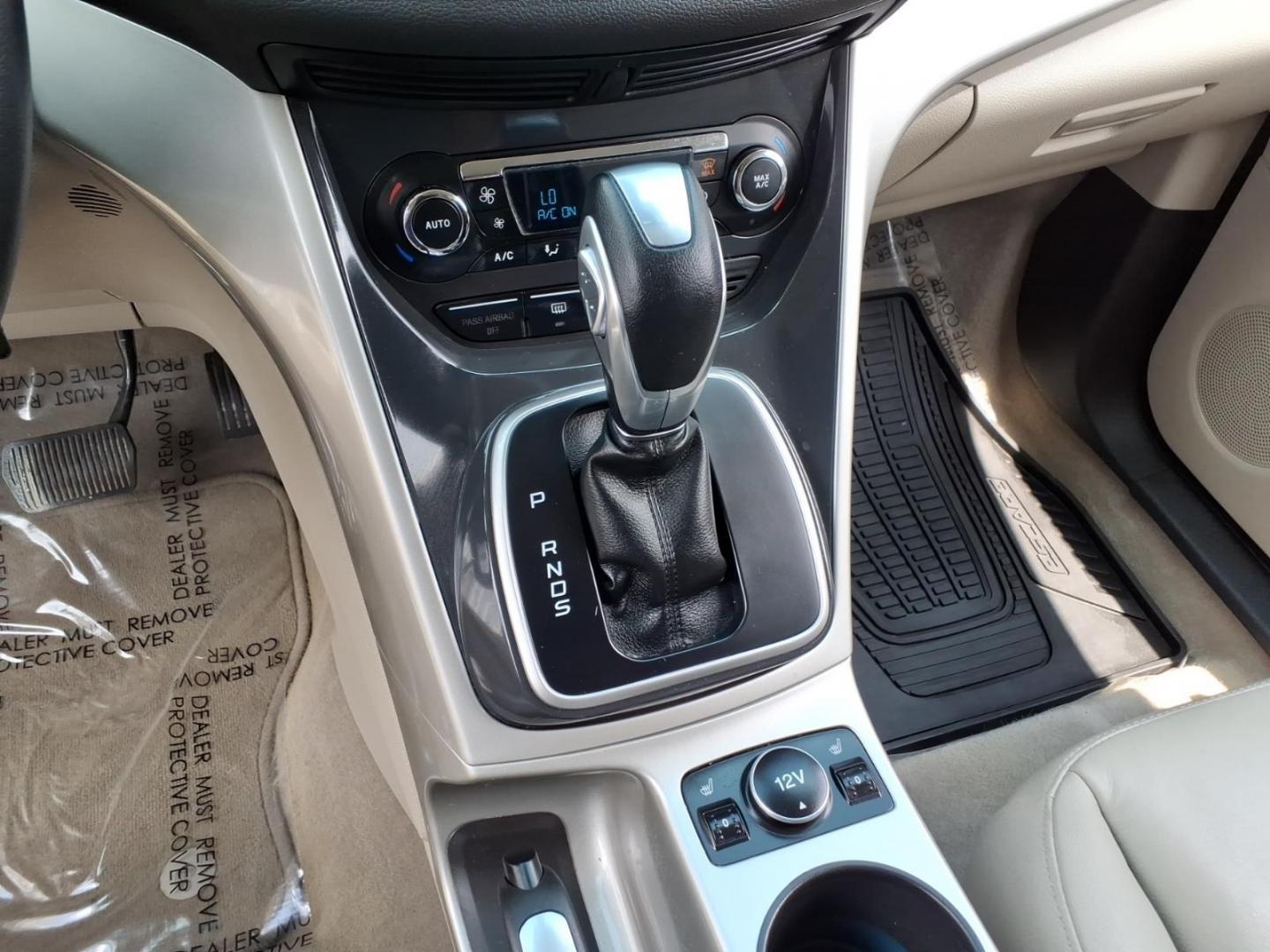 2013 Silver Ford Escape SEL (1FMCU0HX3DU) with an 1.6L 4 Cylinder Turbocharged engine, Automatic transmission, located at 50 Eastern Blvd., Essex, MD, 21221, (410) 686-3444, 39.304367, -76.484947- Photo#16