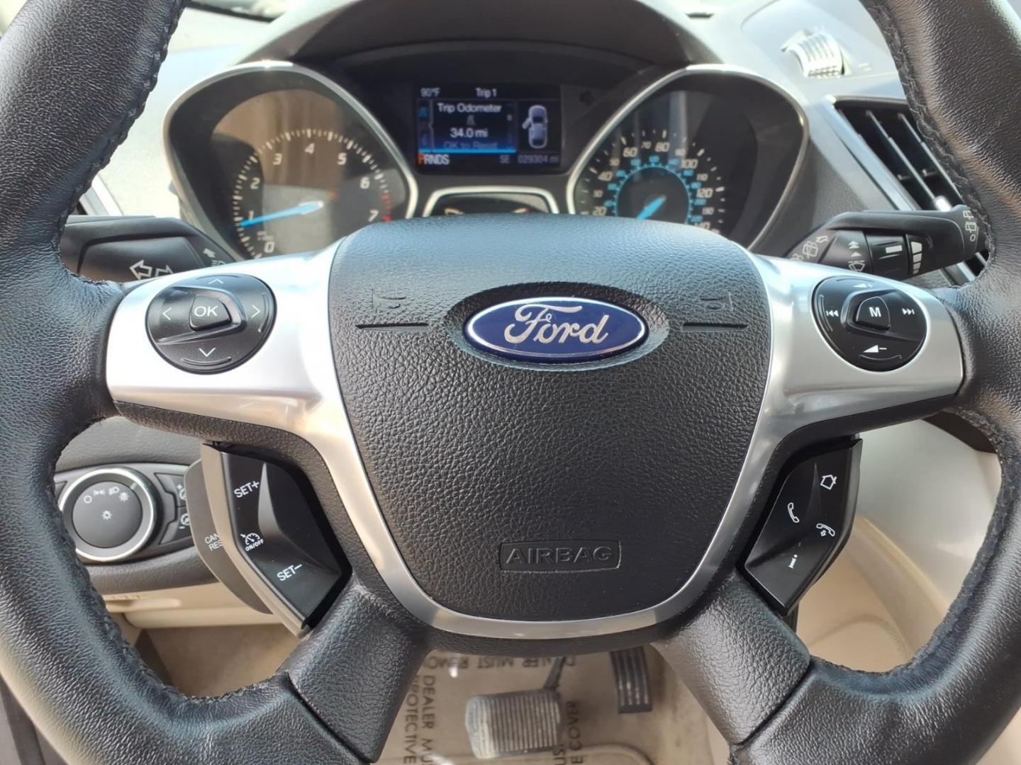 2013 Silver Ford Escape SEL (1FMCU0HX3DU) with an 1.6L 4 Cylinder Turbocharged engine, Automatic transmission, located at 50 Eastern Blvd., Essex, MD, 21221, (410) 686-3444, 39.304367, -76.484947- Photo#17