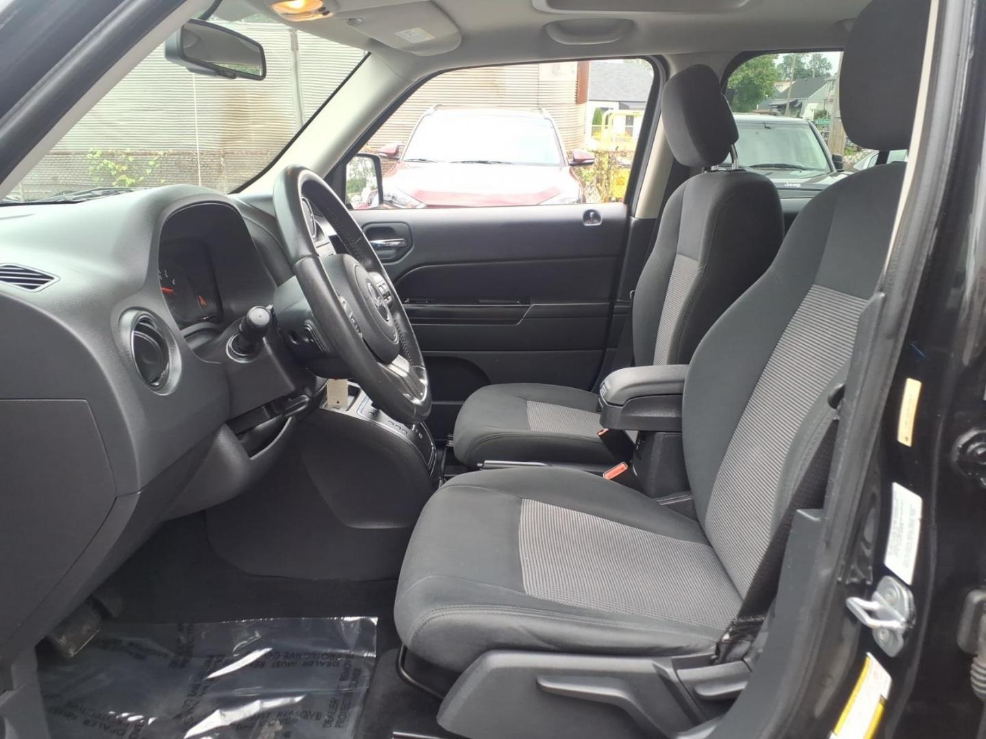 2011 Brilliant Black Crystal Pearl Coat Jeep Patriot Latitude (1J4NT1GA6BD) with an 2.0L 2.0L I4 158hp 141ft. lbs. Sequential-Port F.I. engine, Automatic transmission, located at 50 Eastern Blvd., Essex, MD, 21221, (410) 686-3444, 39.304367, -76.484947- Photo#7