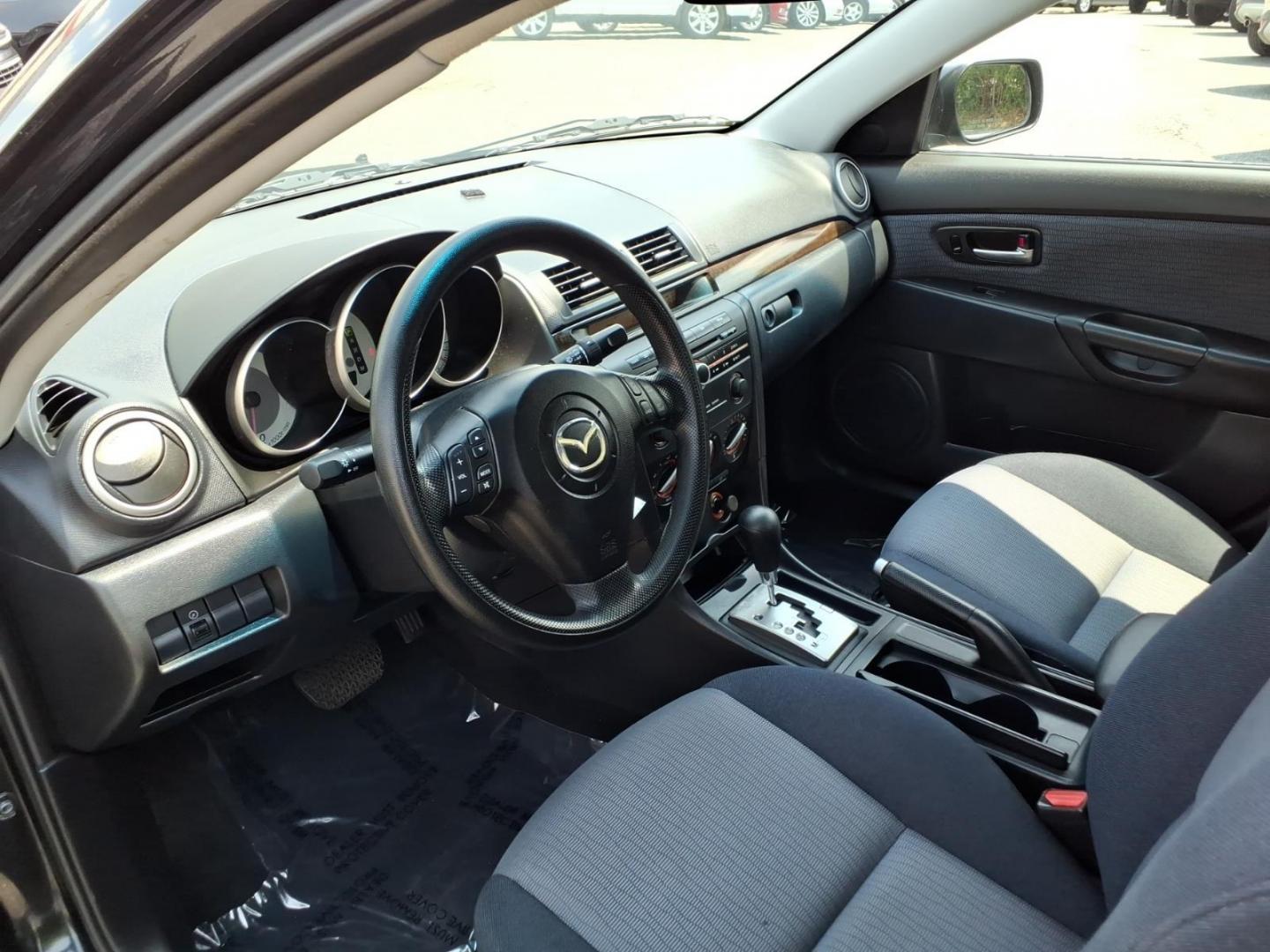 2007 Black Mazda Mazda3 (JM1BK32F171) with an 2.0L 4 Cylinder Fuel Injected engine, Automatic transmission, located at 50 Eastern Blvd., Essex, MD, 21221, (410) 686-3444, 39.304367, -76.484947- Photo#8
