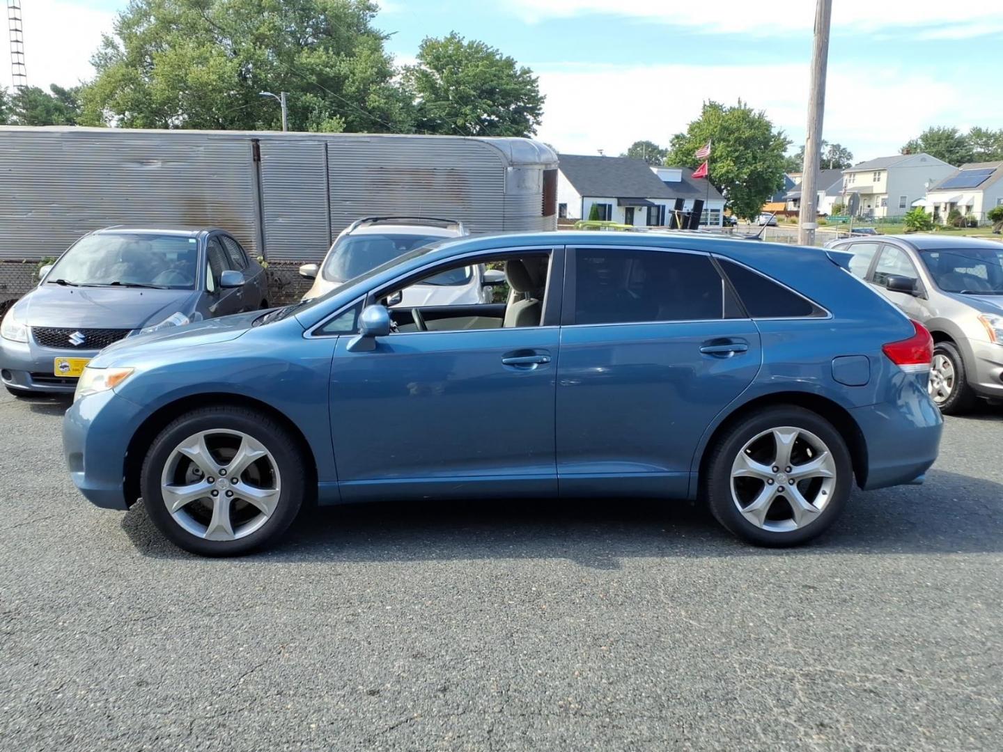 2012 Tropical Sea Metallic Toyota Venza LE (4T3BK3BB4CU) with an 3.5L 3.5L V6 268hp 246ft. lbs. Fuel Injected engine, 6-Speed Shiftable Automatic transmission, located at 50 Eastern Blvd., Essex, MD, 21221, (410) 686-3444, 39.304367, -76.484947- Photo#1
