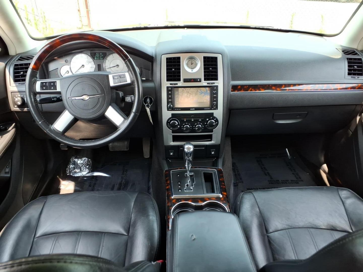 2009 Gray Chrysler 300 C HEMI (2C3KA63T09H) with an 5.7L 8 Cylinder Sequential-Port F.I. engine, Automatic transmission, located at 50 Eastern Blvd., Essex, MD, 21221, (410) 686-3444, 39.304367, -76.484947- Photo#14
