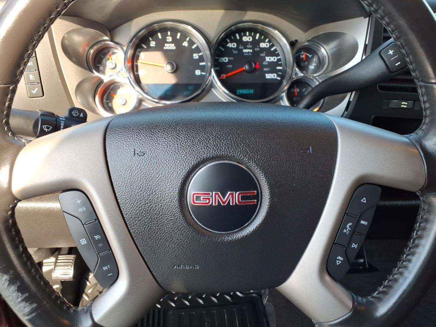 2013 Sonoma Red Metallic GMC Sierra 1500 SLE (3GTP1VE03DG) with an 5.3L 8 Cylinder Sequential-Port F.I. engine, Automatic transmission, located at 50 Eastern Blvd., Essex, MD, 21221, (410) 686-3444, 39.304367, -76.484947- Photo#17