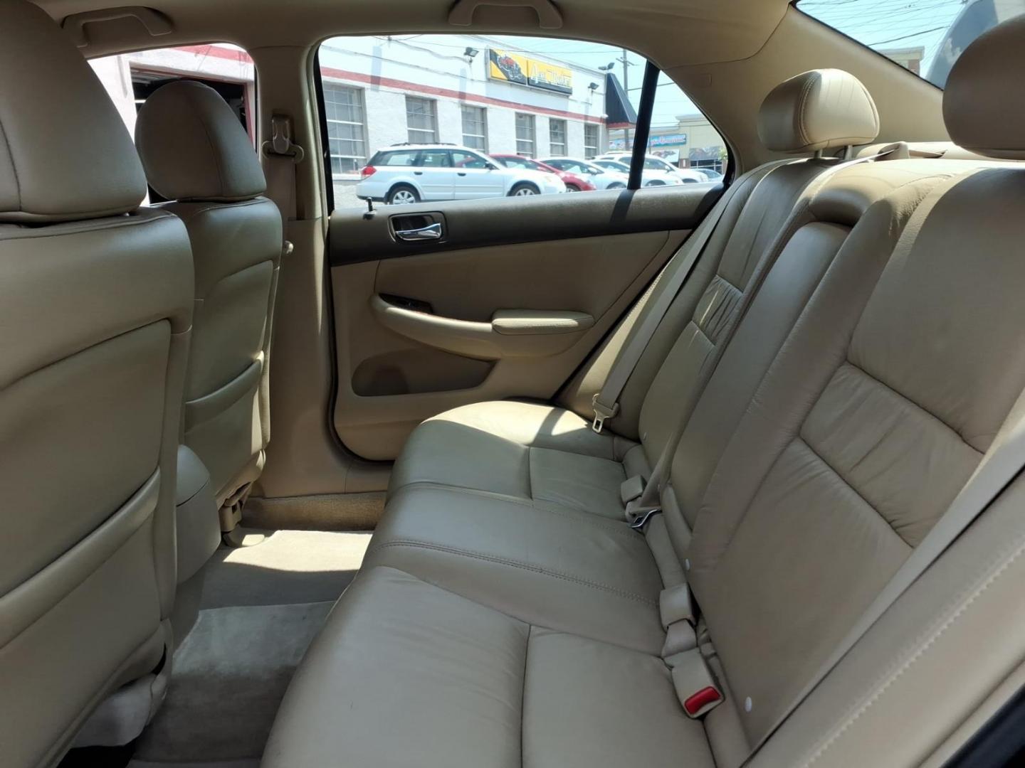 2007 Black Honda Accord EX-L (1HGCM56837A) with an 2.4L 2.4L inline 4 double overhead camshaft 16V Sequential-Port F.I. engine, 5-Speed Automatic transmission, located at 50 Eastern Blvd., Essex, MD, 21221, (410) 686-3444, 39.304367, -76.484947- Photo#11