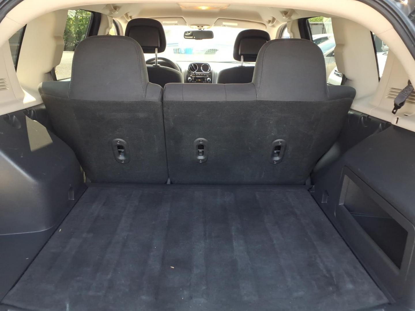 2012 Gray Jeep Compass Latitude (1C4NJDEB8CD) with an 2.4L 4 Cylinder Sequential-Port F.I. engine, Automatic transmission, located at 50 Eastern Blvd., Essex, MD, 21221, (410) 686-3444, 39.304367, -76.484947- Photo#11