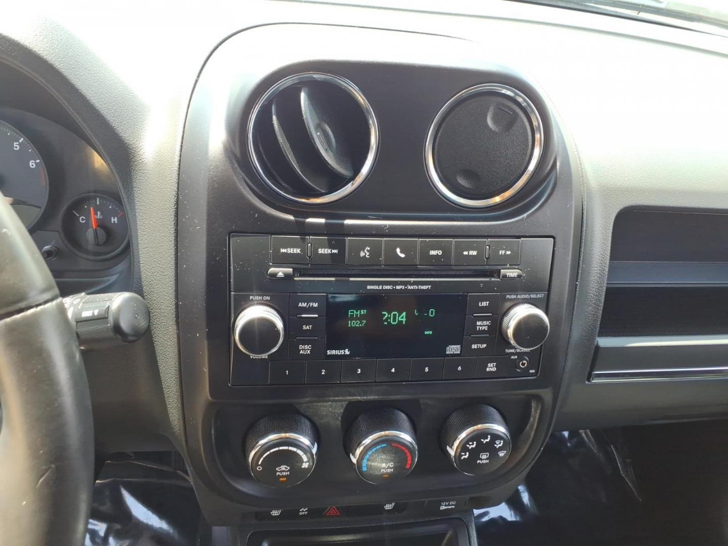 2012 Gray Jeep Compass Latitude (1C4NJDEB8CD) with an 2.4L 4 Cylinder Sequential-Port F.I. engine, Automatic transmission, located at 50 Eastern Blvd., Essex, MD, 21221, (410) 686-3444, 39.304367, -76.484947- Photo#17