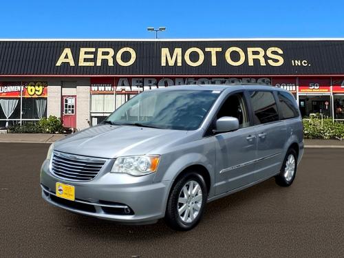 2013 Chrysler Town and Country 