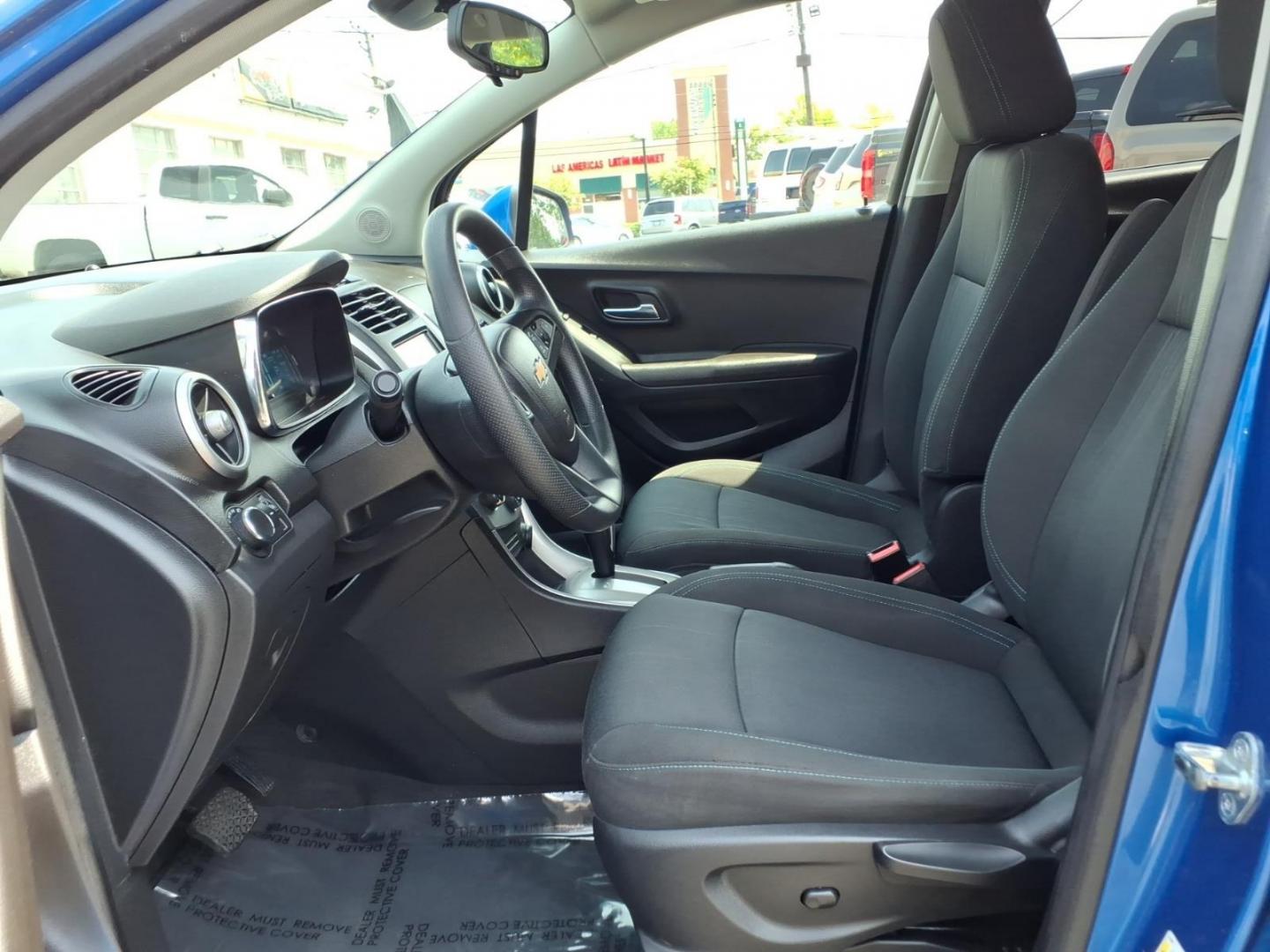 2015 Blue Chevrolet Trax LT (KL7CJLSB1FB) with an 1.4L 4 Cylinder Sequential-Port F.I. engine, Automatic transmission, located at 50 Eastern Blvd., Essex, MD, 21221, (410) 686-3444, 39.304367, -76.484947- Photo#7