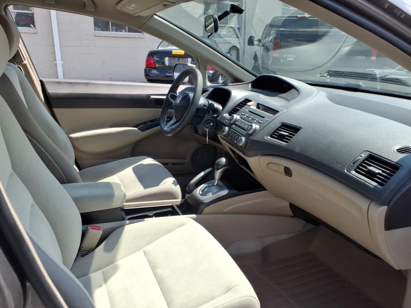 2009 Polished Metal Metallic Honda Civic LX (1HGFA16529L) with an 1.8L 4 Cylinder Fuel Injected engine, Automatic transmission, located at 50 Eastern Blvd., Essex, MD, 21221, (410) 686-3444, 39.304367, -76.484947- Photo#11
