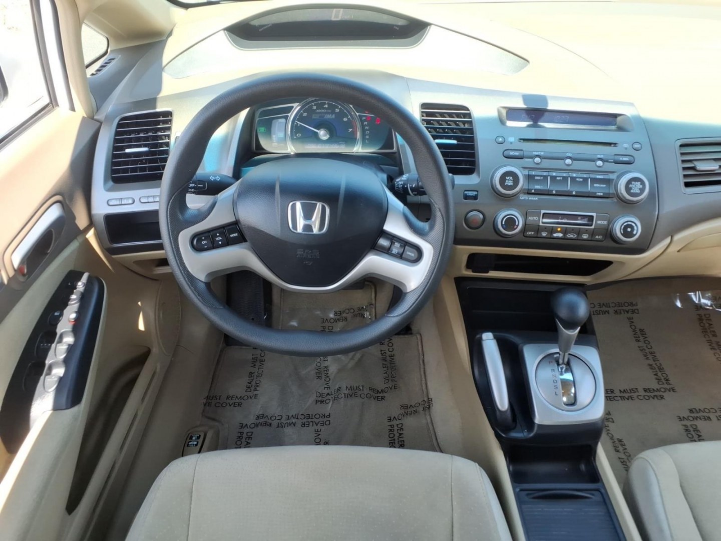 2008 Taffeta White Honda Civic Hybrid (JHMFA36218S) with an 1.3L 1.3L Hybrid I4 110hp 123ft. lbs. Fuel Injected engine, CVT transmission, located at 50 Eastern Blvd., Essex, MD, 21221, (410) 686-3444, 39.304367, -76.484947- Photo#14