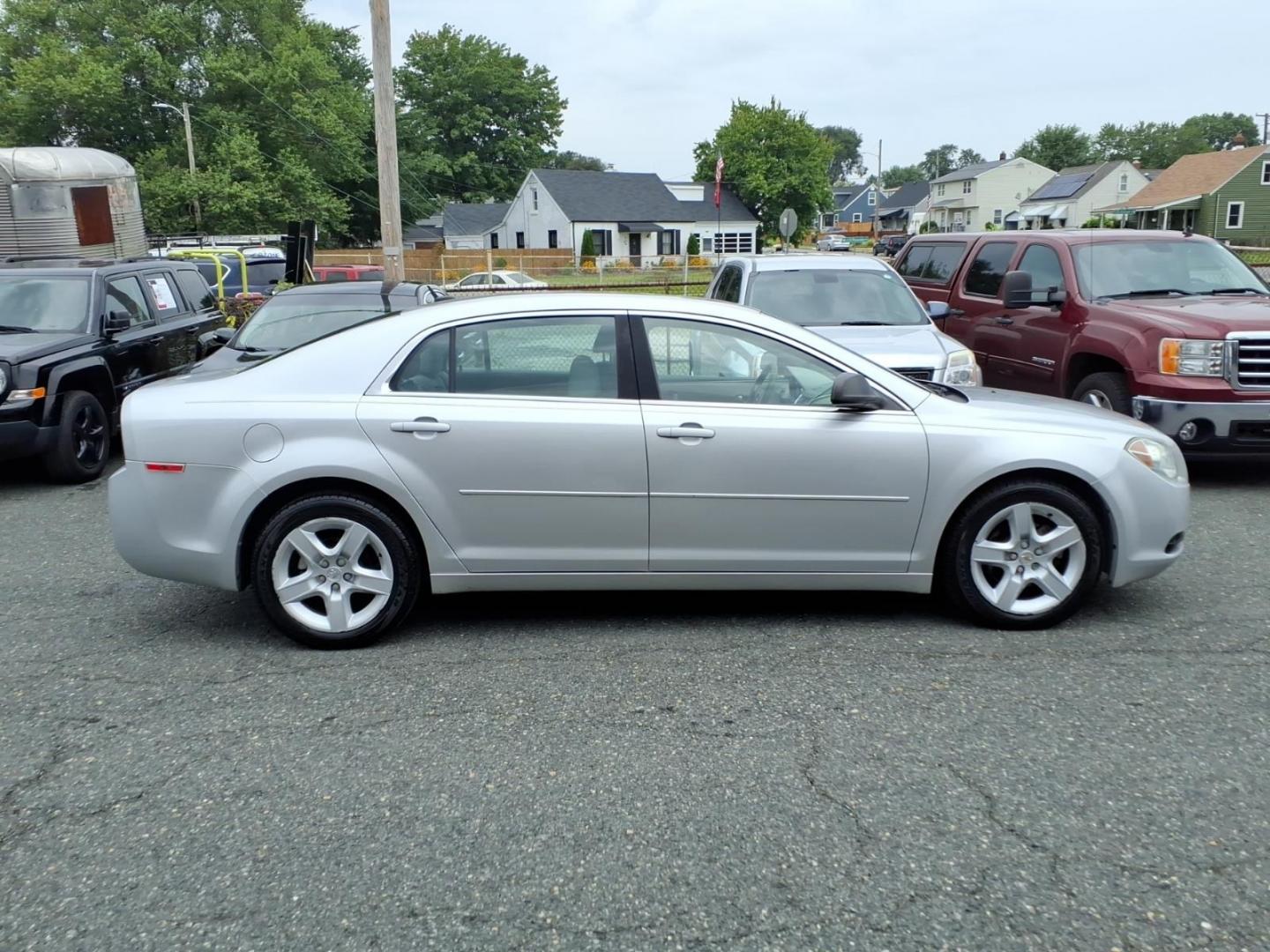 2011 Silver Chevrolet Malibu LS (1G1ZB5E10BF) with an 2.4L 4 Cylinder Sequential-Port F.I. engine, Automatic transmission, located at 50 Eastern Blvd., Essex, MD, 21221, (410) 686-3444, 39.304367, -76.484947- Photo#5