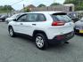 2015 White Jeep Cherokee Sport (1C4PJMAB6FW) with an 2.4L 4 Cylinder Sequential-Port F.I. engine, AT4X4 transmission, located at 50 Eastern Blvd., Essex, MD, 21221, (410) 686-3444, 39.304367, -76.484947- Photo#2