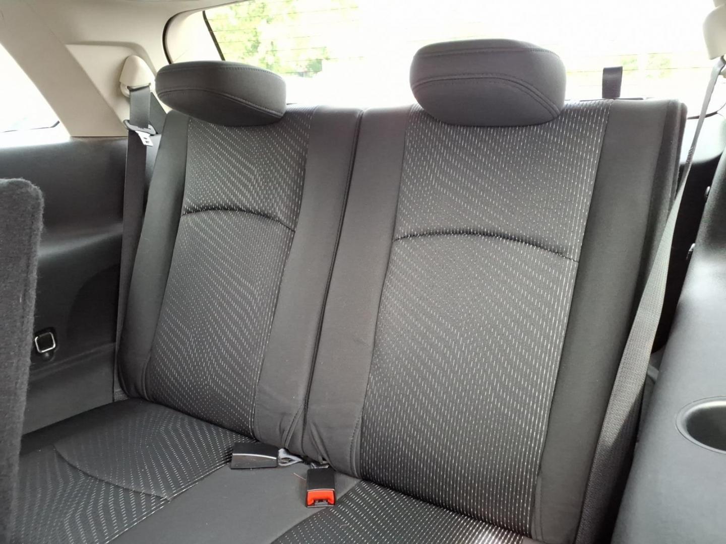 2018 Silver Dodge Journey SE (3C4PDCAB9JT) with an 2.4L 4 Cylinder Sequential-Port F.I. engine, Automatic transmission, located at 50 Eastern Blvd., Essex, MD, 21221, (410) 686-3444, 39.304367, -76.484947- Photo#11