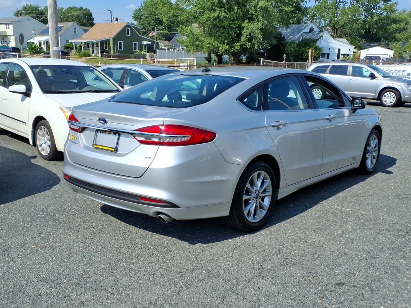 2017 Ingot Silver Ford Fusion SE (3FA6P0H72HR) with an 2.5L 4 Cylinder Sequential-Port F.I. engine, Automatic transmission, located at 50 Eastern Blvd., Essex, MD, 21221, (410) 686-3444, 39.304367, -76.484947- Photo#4