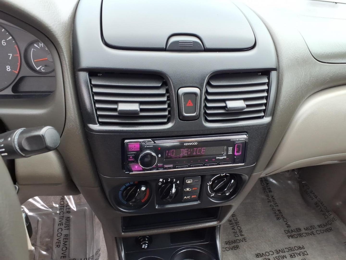 2005 Code Red Nissan Sentra 1.8 S (3N1CB51D55L) with an 1.8L 1L NA I4 double overhead cam (DOHC) 16V Fuel Injected engine, 4-Speed Automatic transmission, located at 50 Eastern Blvd., Essex, MD, 21221, (410) 686-3444, 39.304367, -76.484947- Photo#15