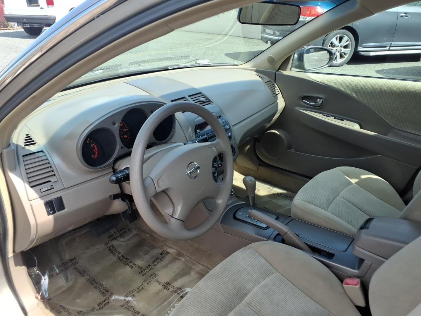 2002 Velvet Beige Nissan Altima 2.5 S (1N4AL11E02C) with an 2.5L 2L NA I4 double overhead cam (DOHC) 16V Fuel Injected engine, Automatic transmission, located at 50 Eastern Blvd., Essex, MD, 21221, (410) 686-3444, 39.304367, -76.484947- Photo#8