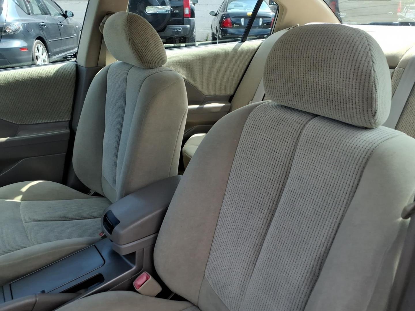 2002 Velvet Beige Nissan Altima 2.5 S (1N4AL11E02C) with an 2.5L 2L NA I4 double overhead cam (DOHC) 16V Fuel Injected engine, Automatic transmission, located at 50 Eastern Blvd., Essex, MD, 21221, (410) 686-3444, 39.304367, -76.484947- Photo#9