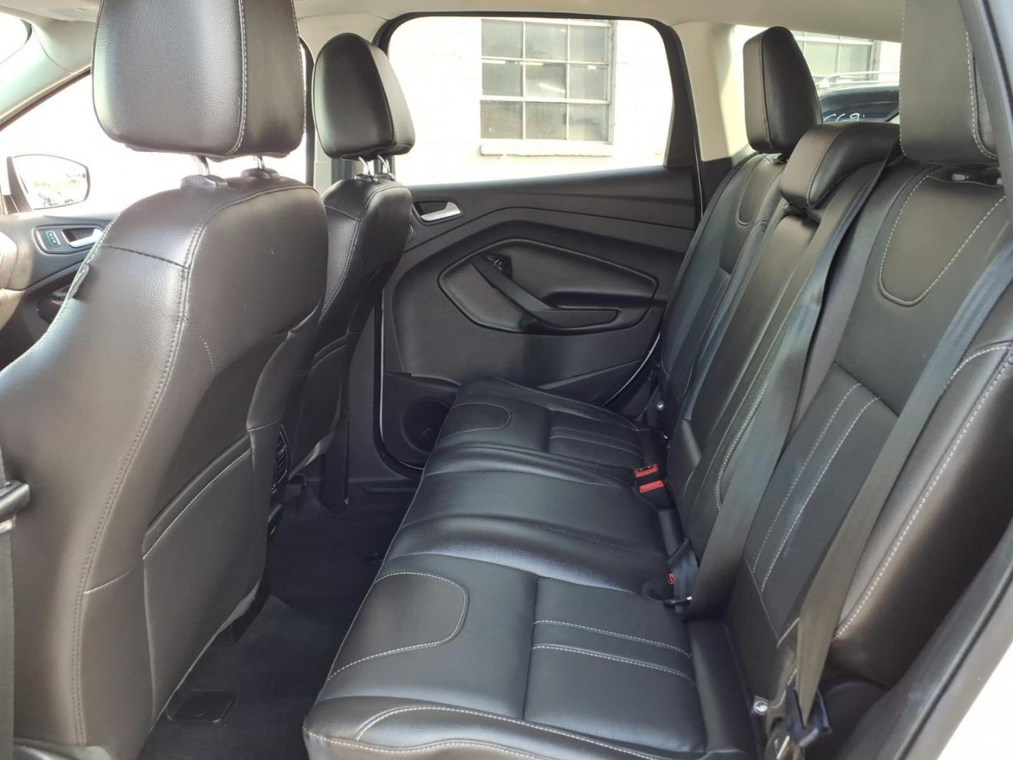 2013 White Platinum Metallic Tri-Coat Ford Escape Titanium (1FMCU0J91DU) with an 2.0L 4 Cylinder Turbocharged engine, AT4X4 transmission, located at 50 Eastern Blvd., Essex, MD, 21221, (410) 686-3444, 39.304367, -76.484947- Photo#9
