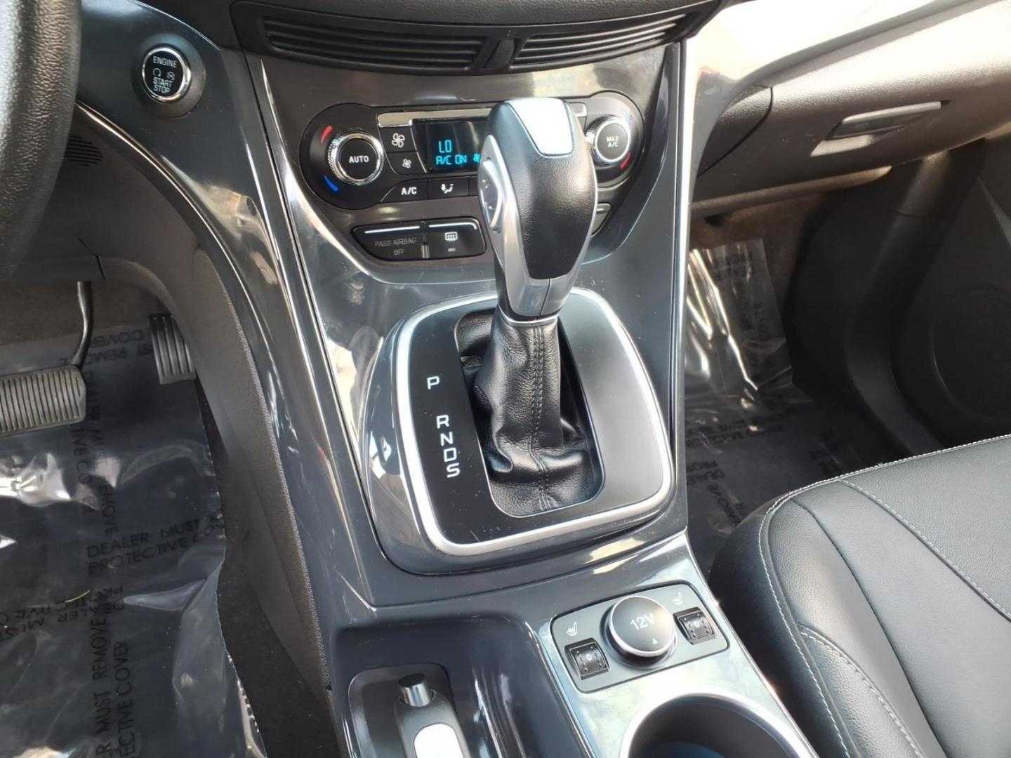2013 White Platinum Metallic Tri-Coat Ford Escape Titanium (1FMCU0J91DU) with an 2.0L 4 Cylinder Turbocharged engine, AT4X4 transmission, located at 50 Eastern Blvd., Essex, MD, 21221, (410) 686-3444, 39.304367, -76.484947- Photo#14