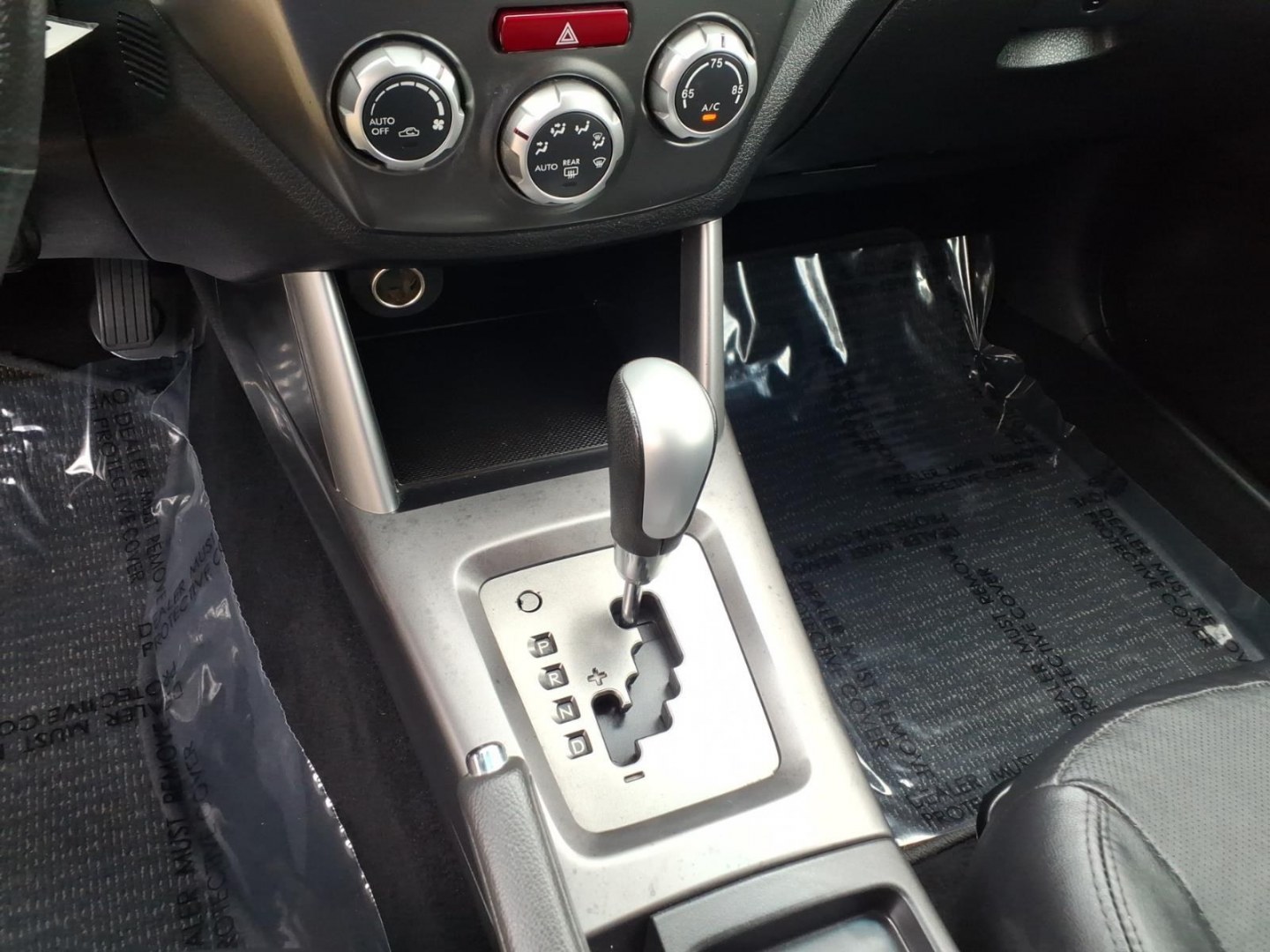 2012 Marine Blue Pearl Subaru Forester 2.5X Limited (JF2SHAEC9CH) with an 2.5L 4 Cylinder Fuel Injected engine, Automatic transmission, located at 50 Eastern Blvd., Essex, MD, 21221, (410) 686-3444, 39.304367, -76.484947- Photo#17