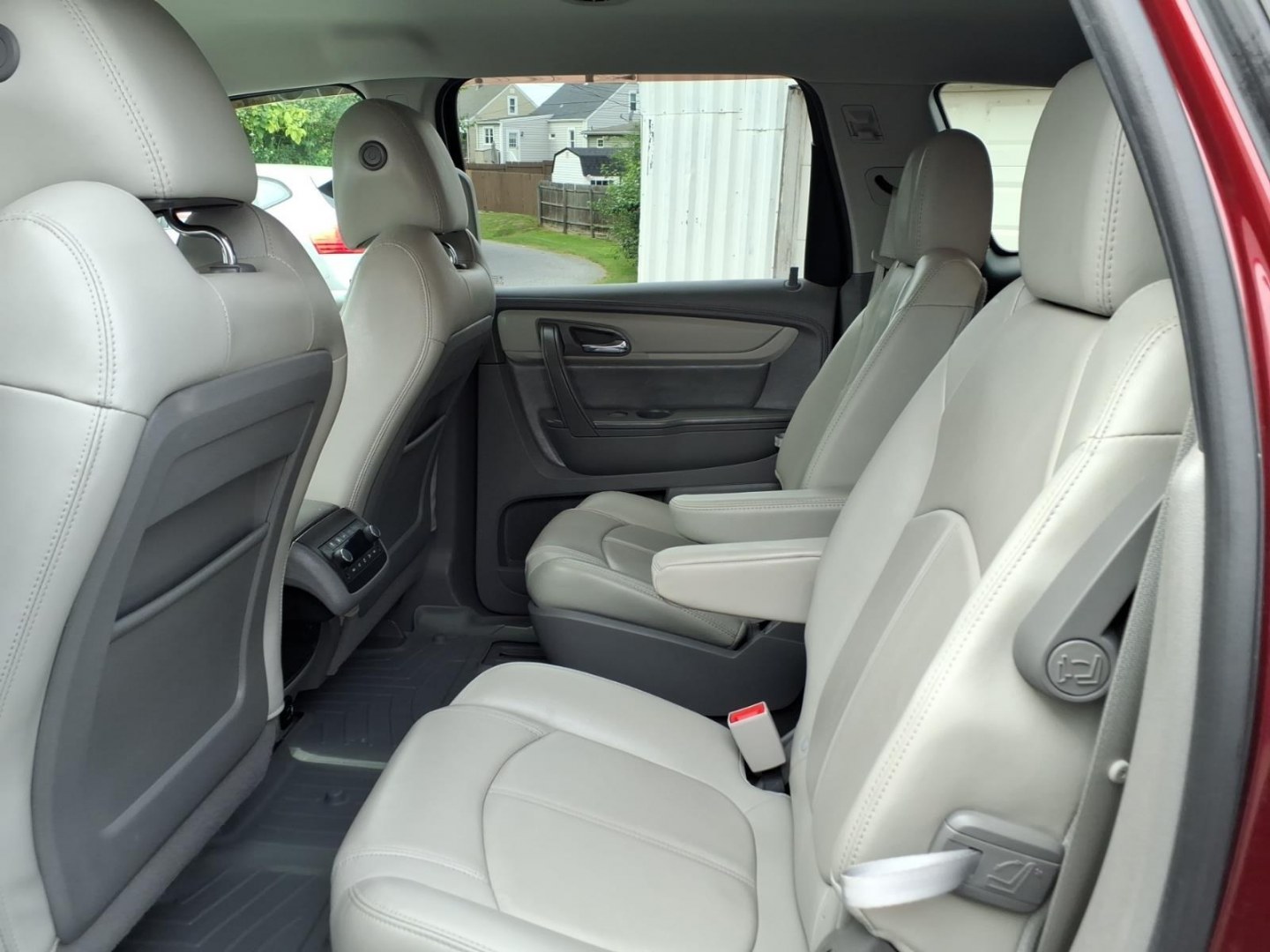 2017 Red Chevrolet Traverse LT (1GNKVHKD4HJ) with an 3.6L 6 Cylinder Fuel Injected engine, V6 transmission, located at 50 Eastern Blvd., Essex, MD, 21221, (410) 686-3444, 39.304367, -76.484947- Photo#12