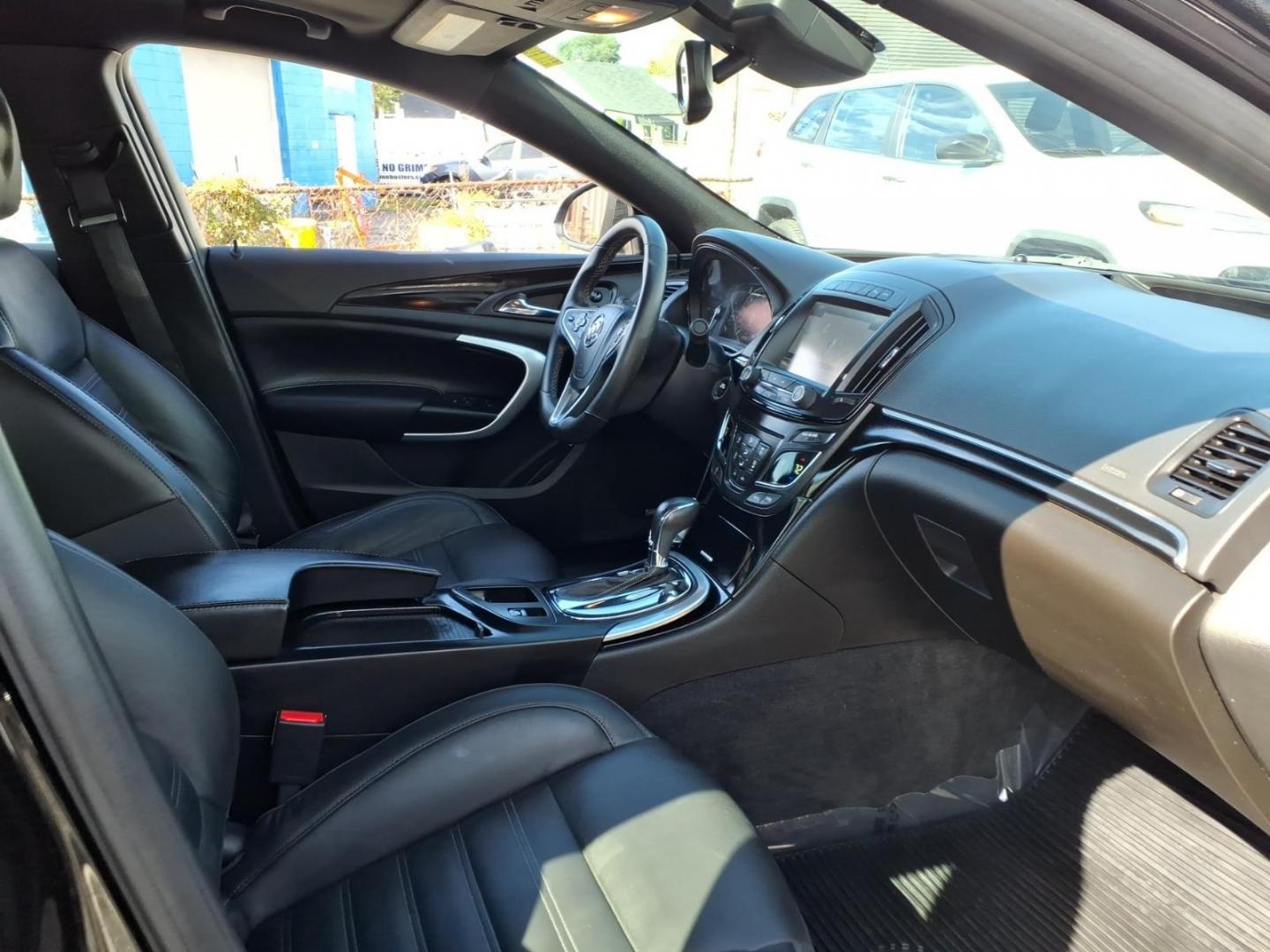 2016 B;ack Buick Regal GS (2G4GV5GX0G9) with an 2.0L 4 Cylinder Turbocharged engine, ATAWD transmission, located at 50 Eastern Blvd., Essex, MD, 21221, (410) 686-3444, 39.304367, -76.484947- Photo#13