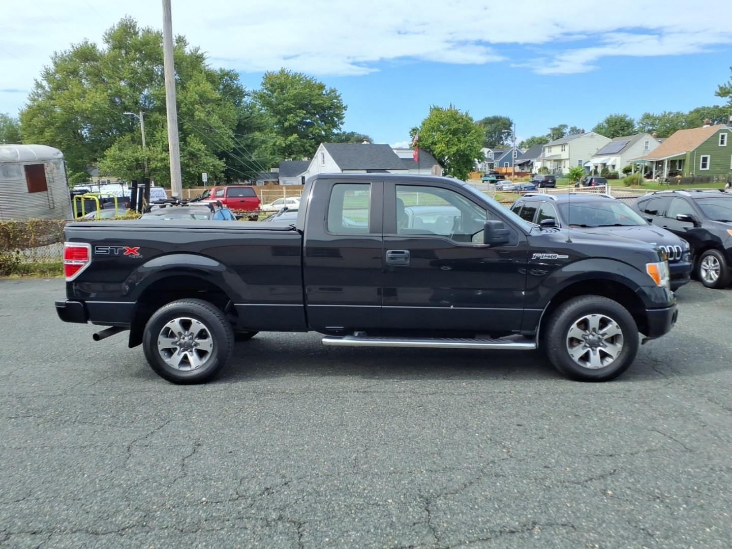 2013 Black Ford F-150 STX (1FTFX1EF6DF) with an 5.0L 8 Cylinder Sequential-Port F.I. engine, AT4X4 transmission, located at 50 Eastern Blvd., Essex, MD, 21221, (410) 686-3444, 39.304367, -76.484947- Photo#5
